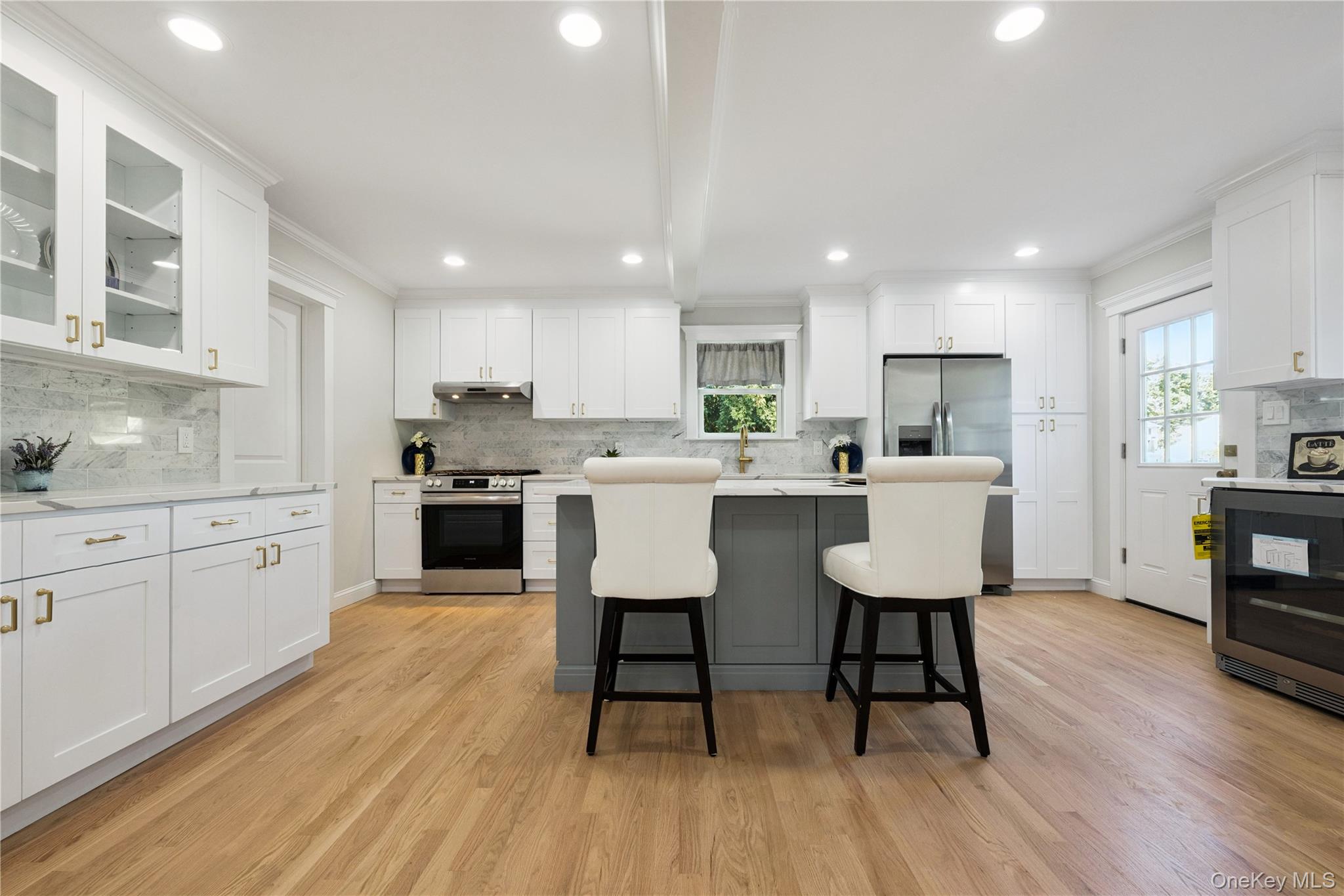 24 Charles Street, Hicksville, NY 11801