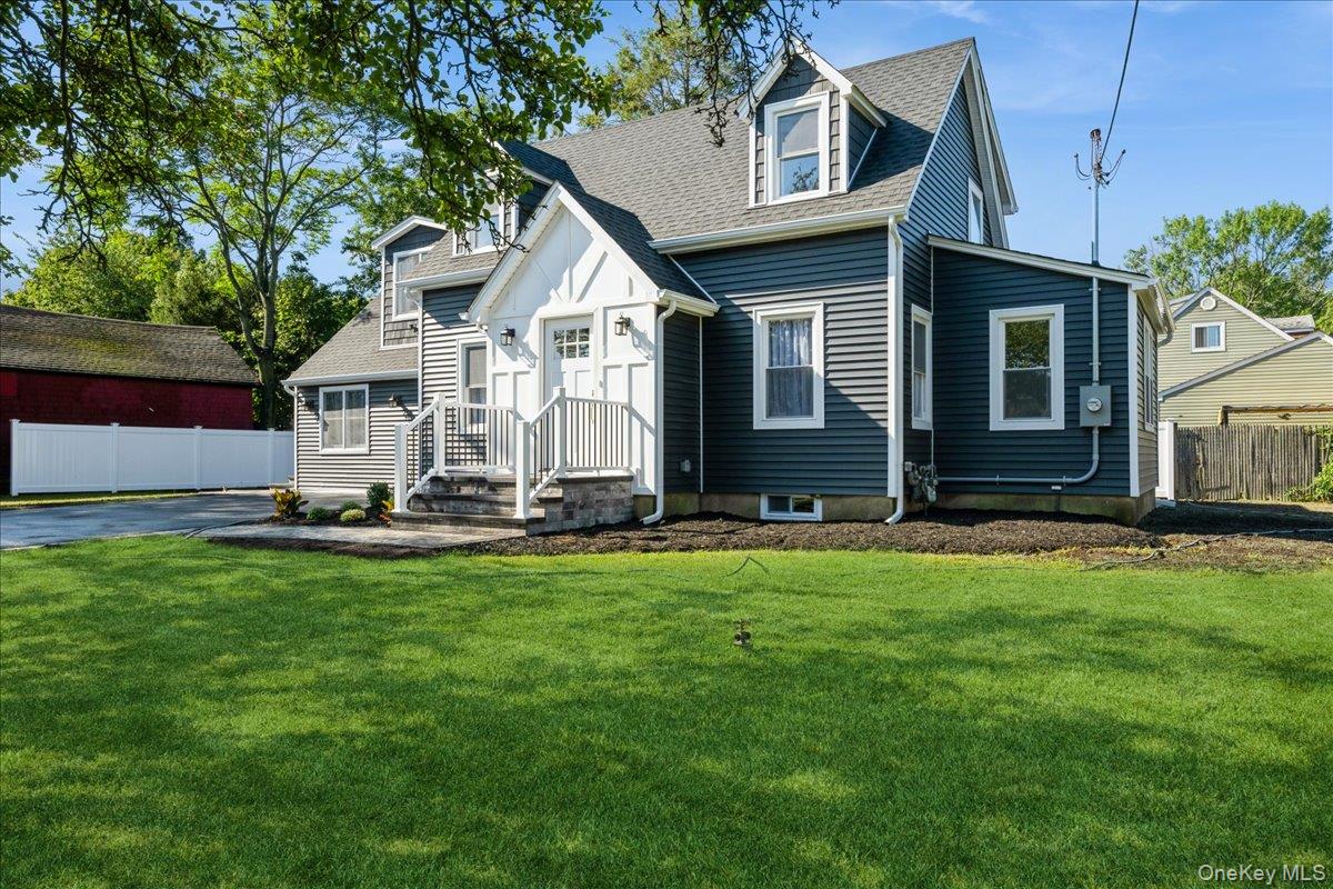 24 Charles Street, Hicksville, NY 11801