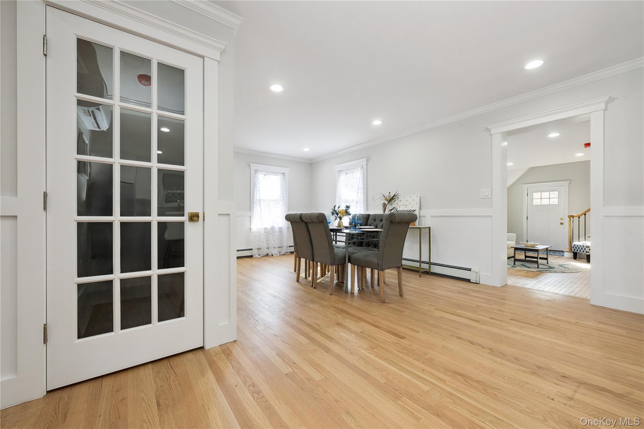 24 Charles Street, Hicksville, NY 11801