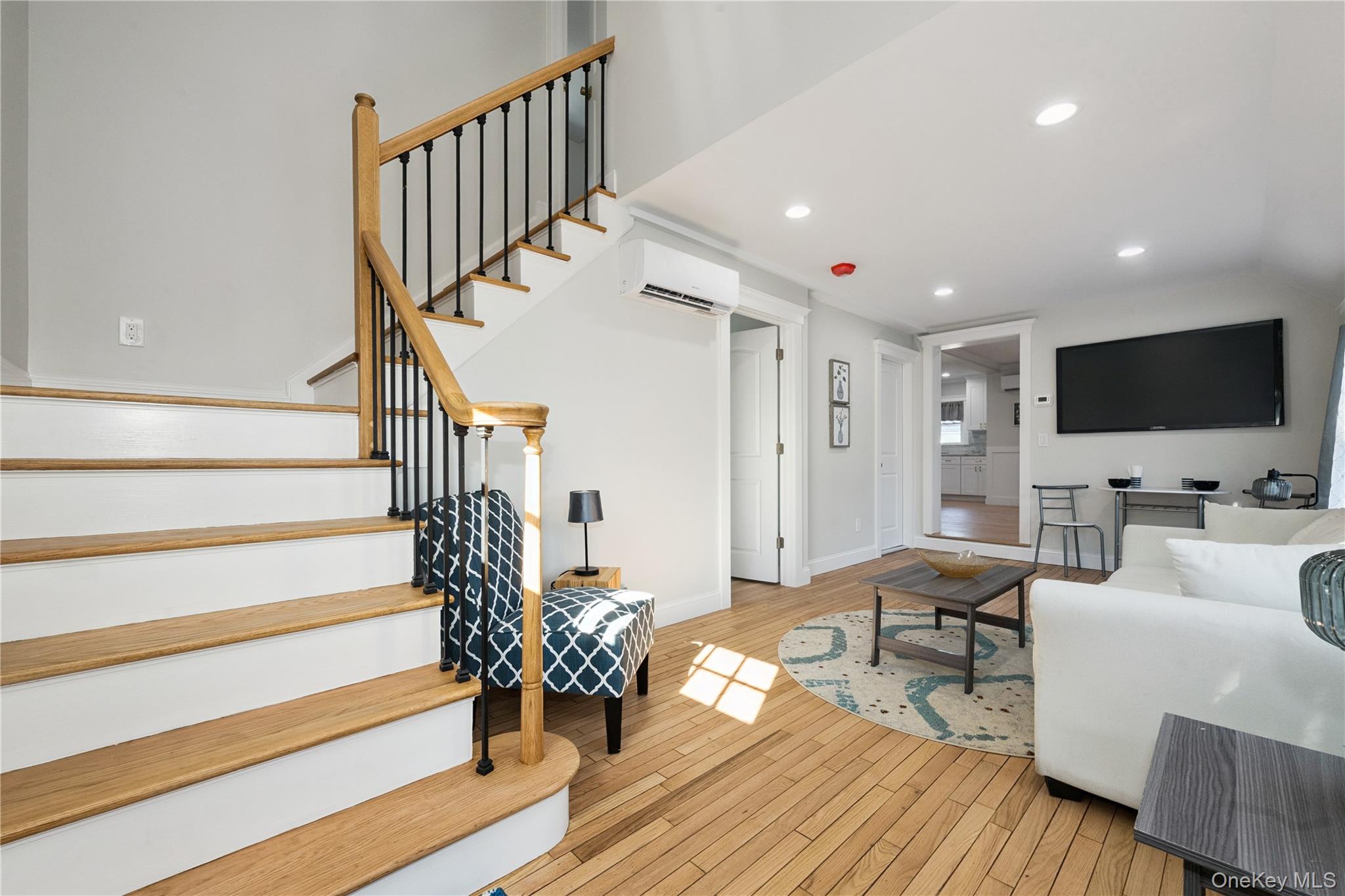 24 Charles Street, Hicksville, NY 11801