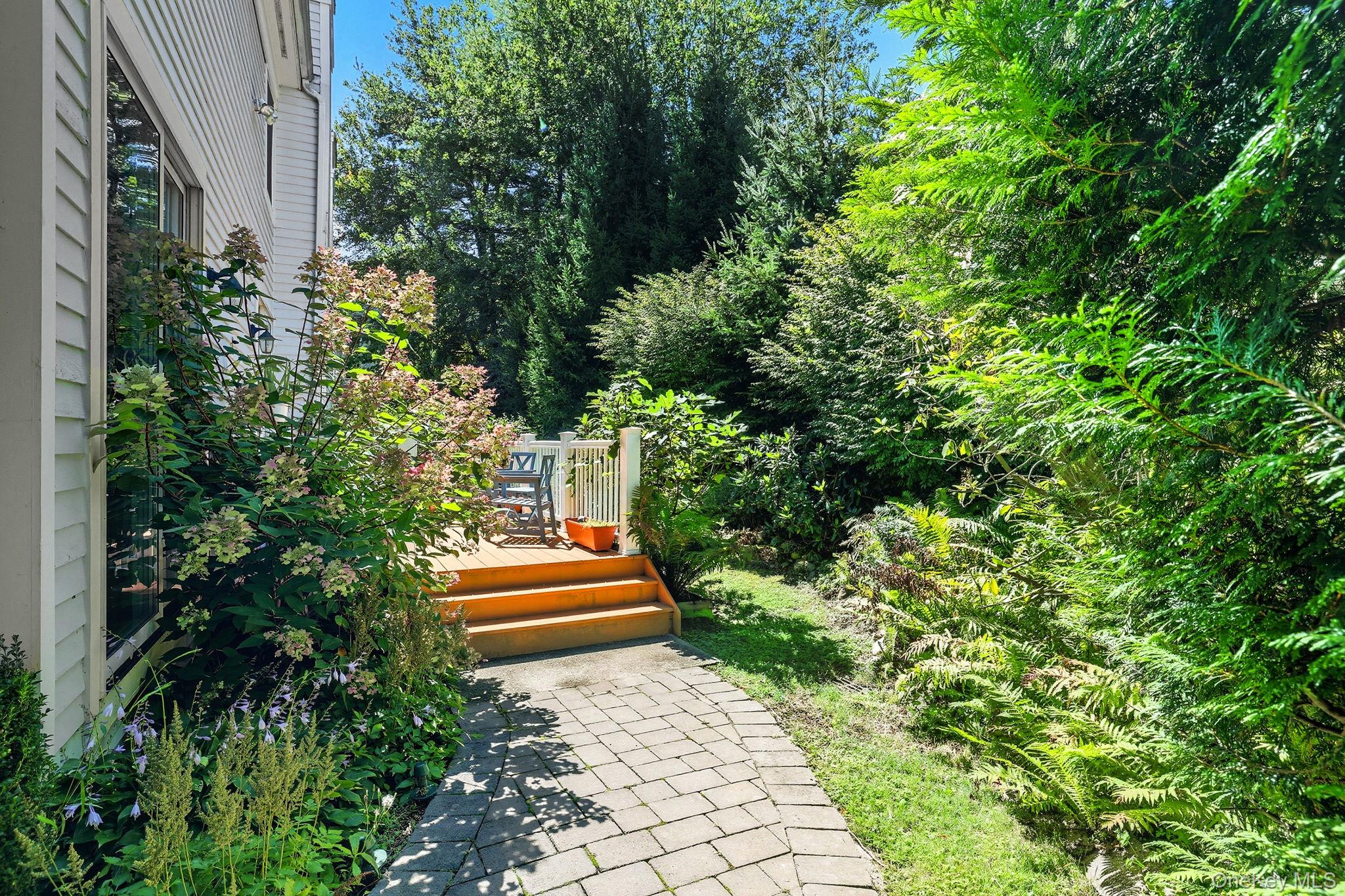 43 Westfield Road, White Plains, NY 10605