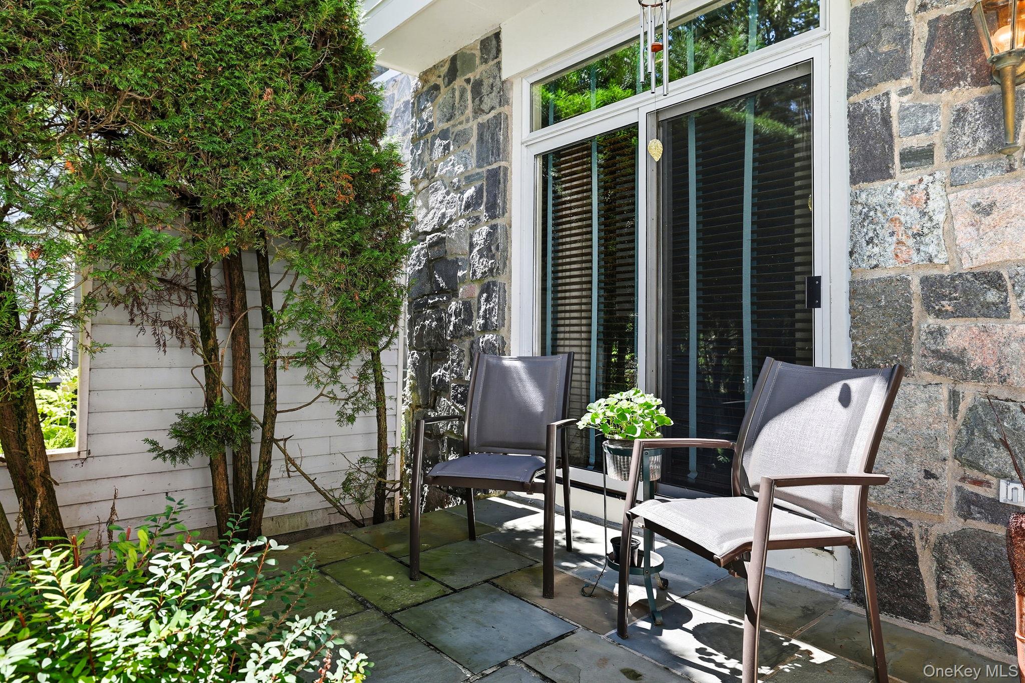 43 Westfield Road, White Plains, NY 10605