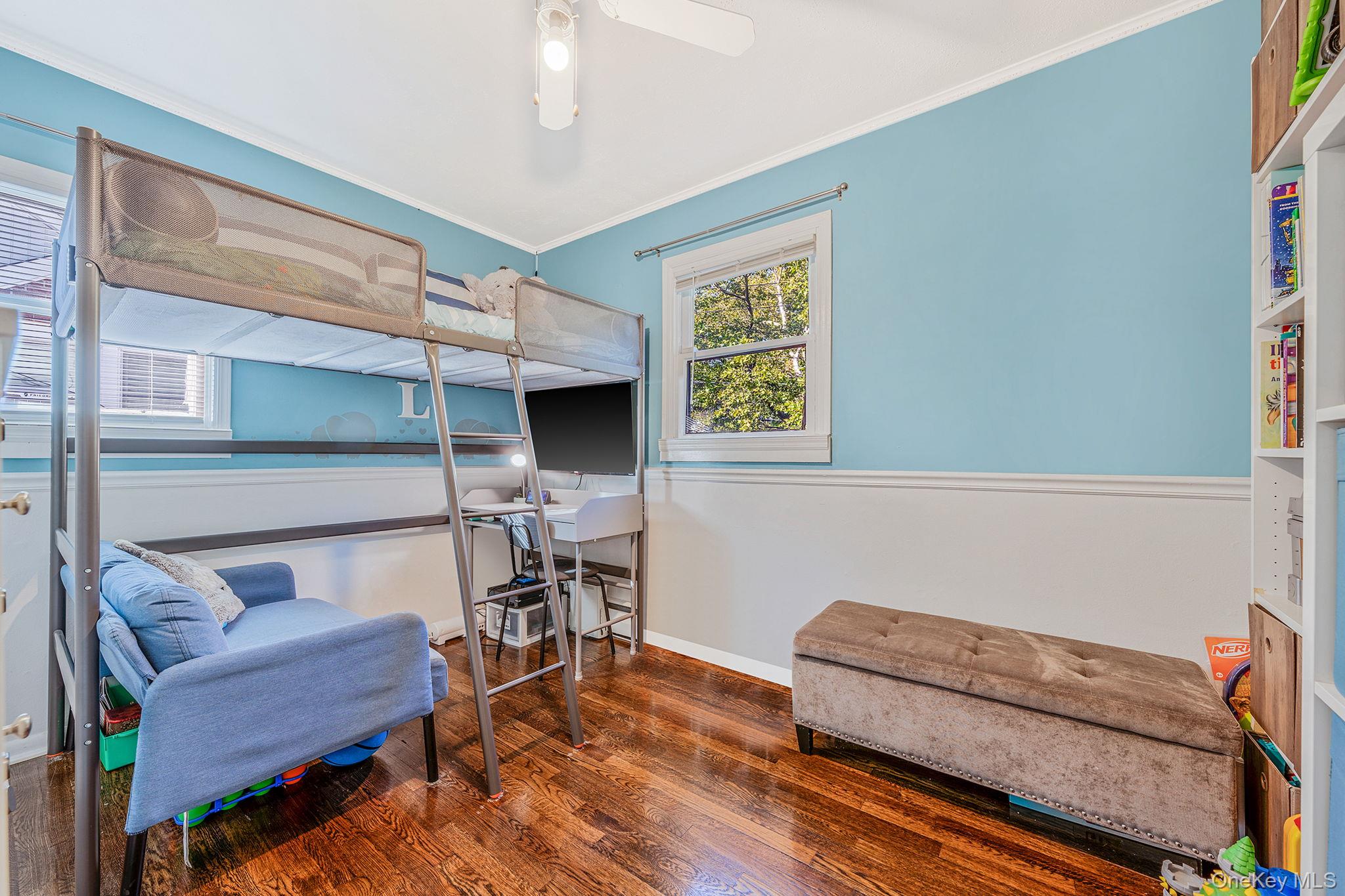 886 Bellmore Ave, Bellmore, NY 11710