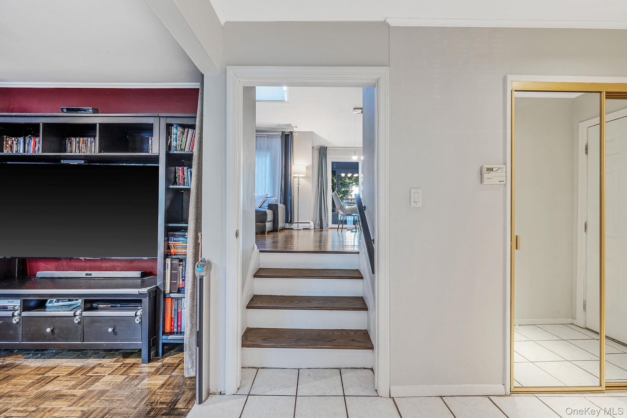 886 Bellmore Ave, Bellmore, NY 11710