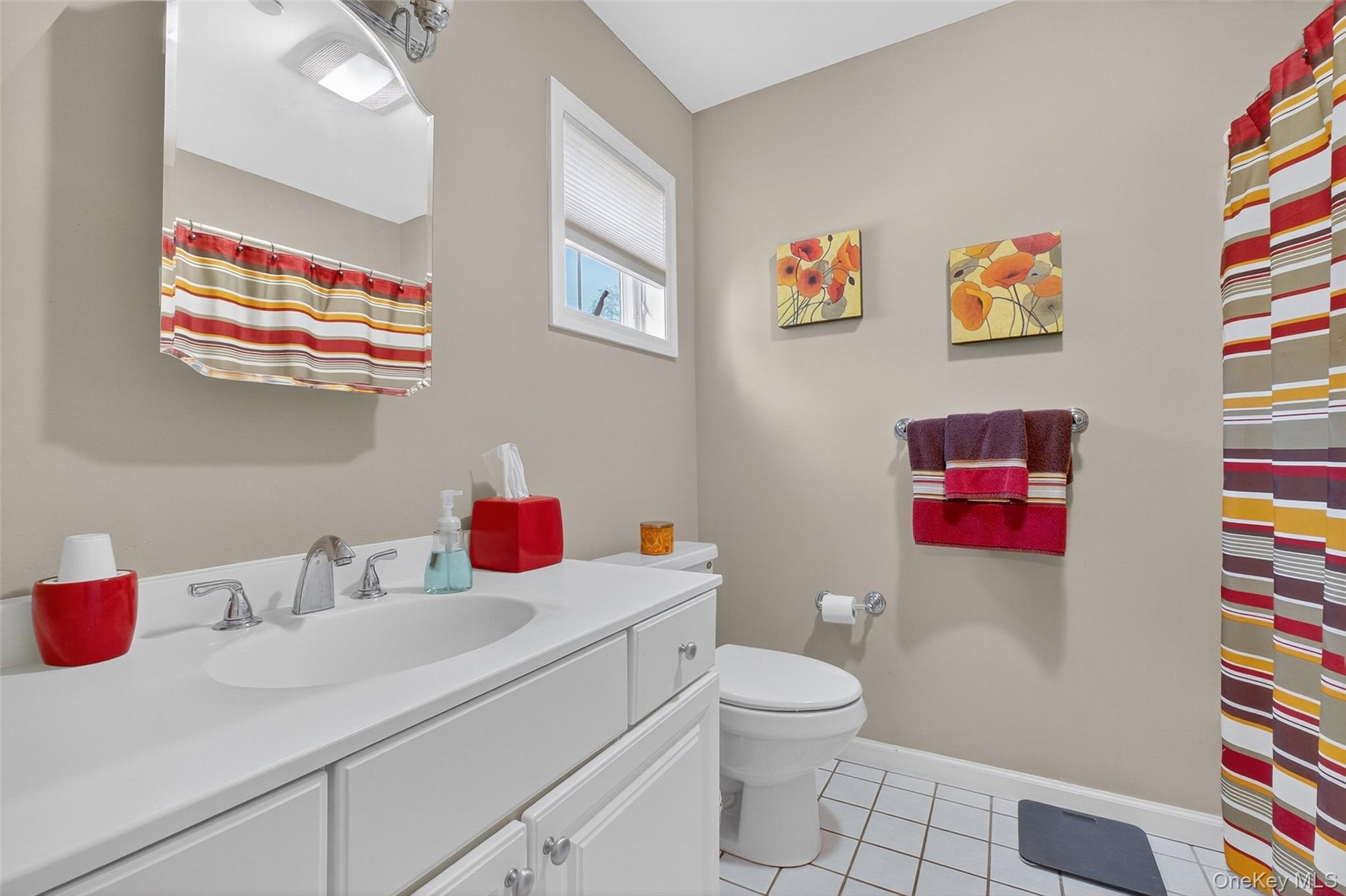 646 E Main Street, Jefferson Valley, NY 10535