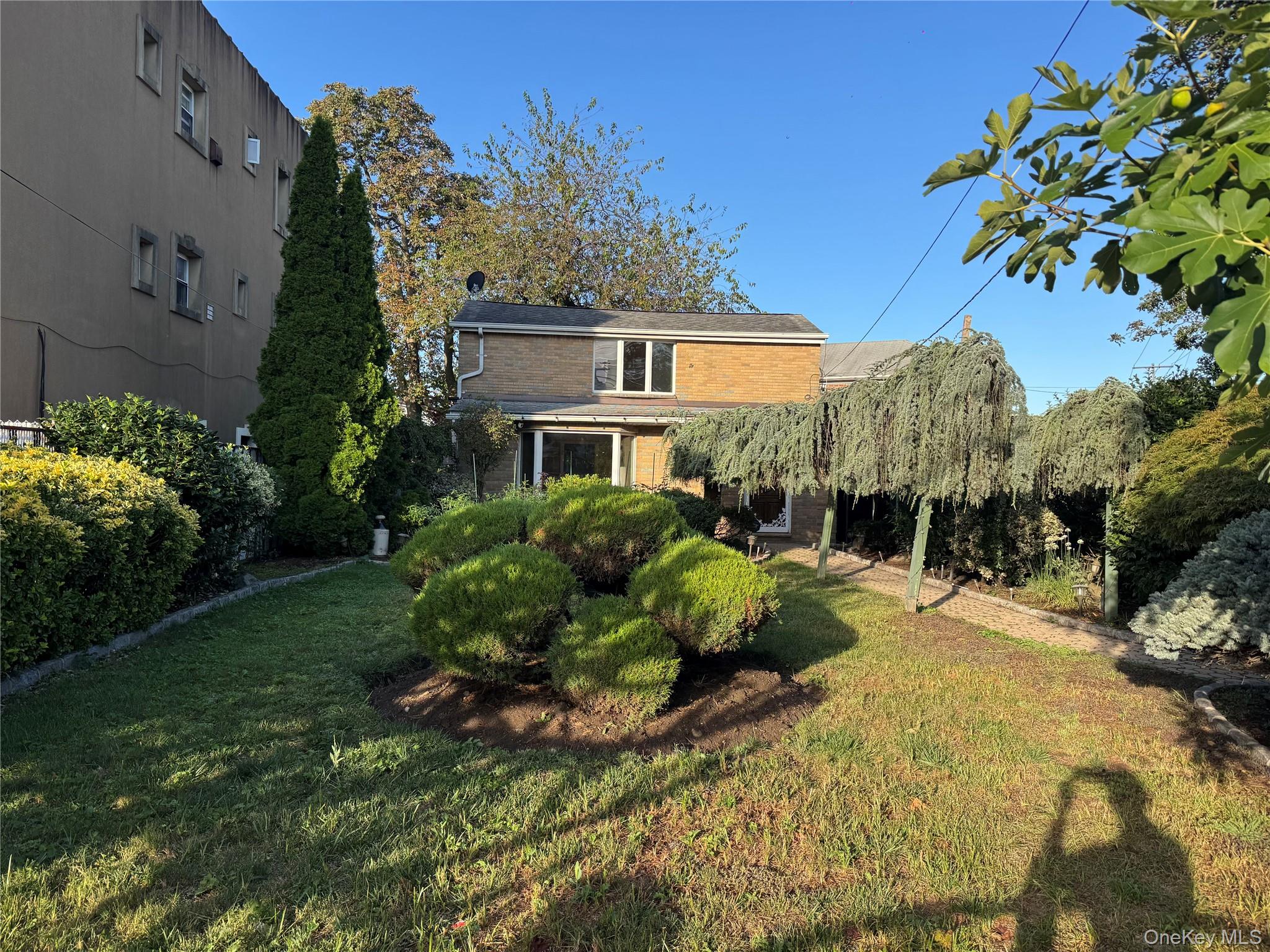 17-02 Clintonville Street, Whitestone, NY 11357