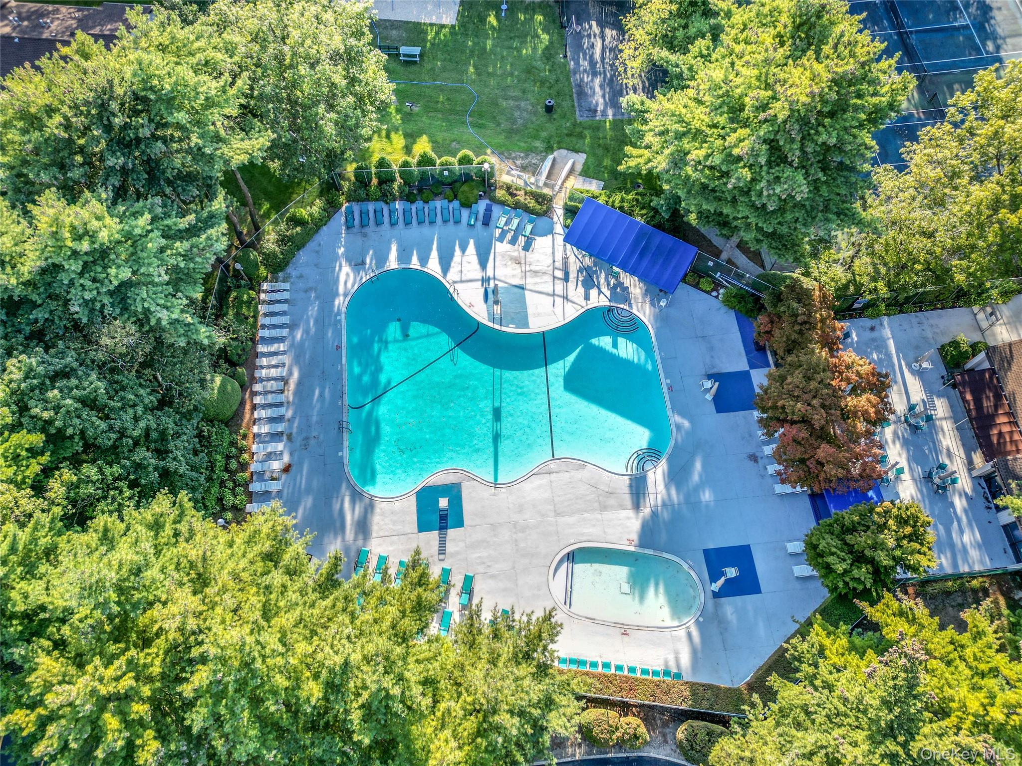 45 Richmond Boulevard # 4A, Ronkonkoma, NY 11779