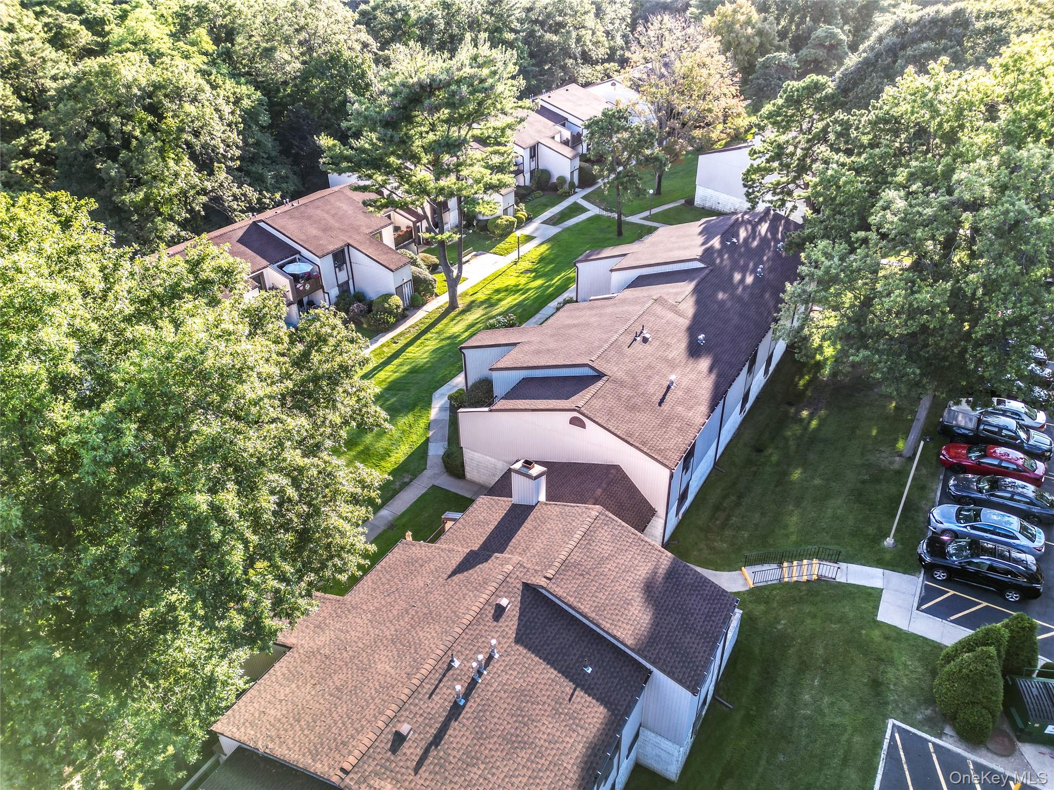 45 Richmond Boulevard # 4A, Ronkonkoma, NY 11779