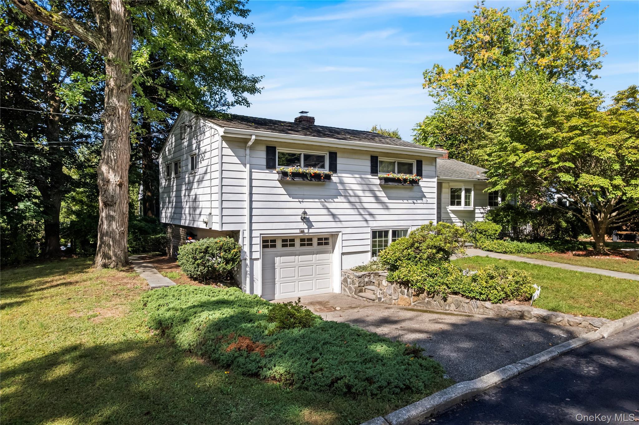 24 Jaffray Court, Irvington, NY 10533