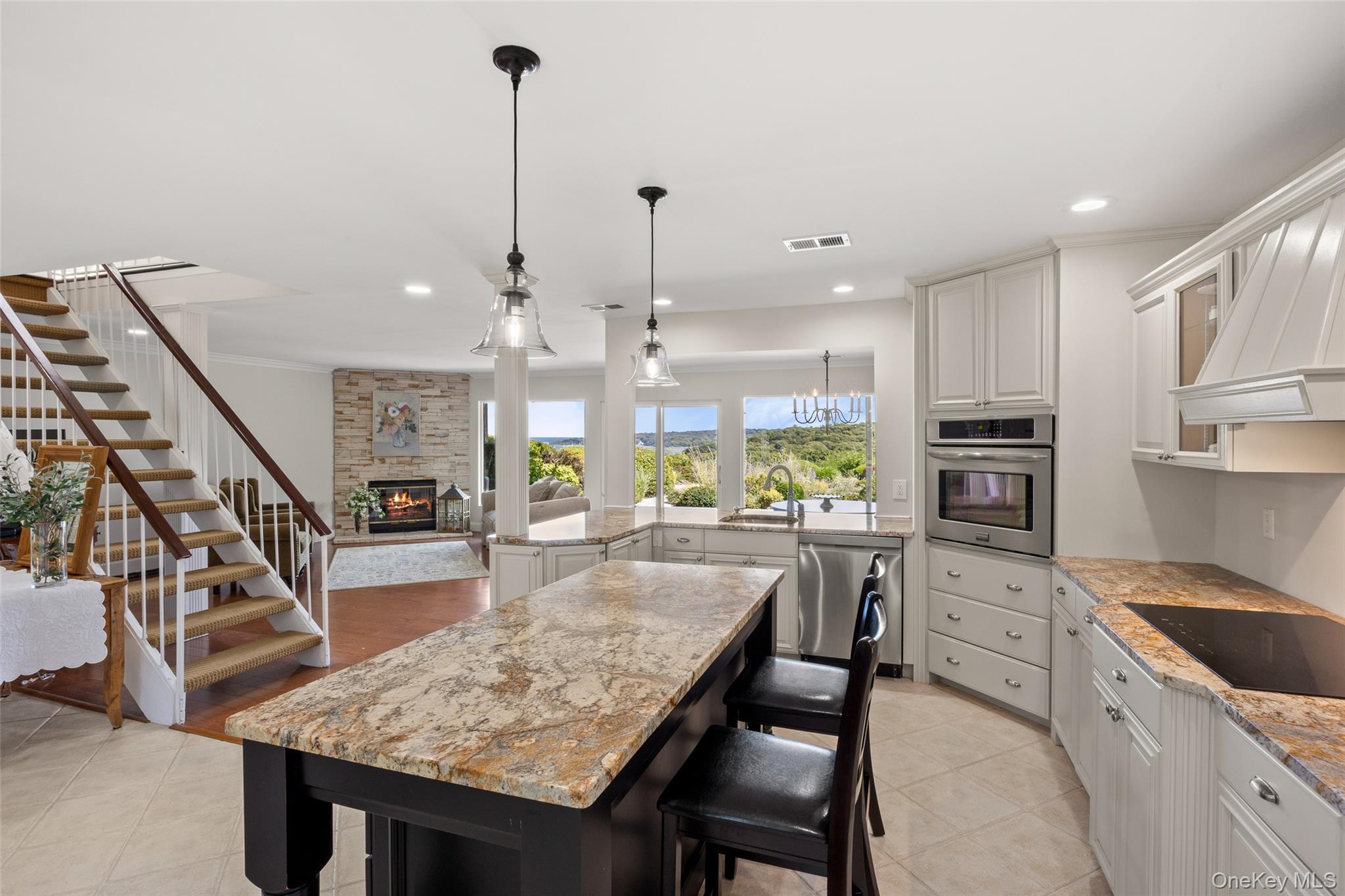 18 Watersedge Way, Port Jefferson, NY 11777