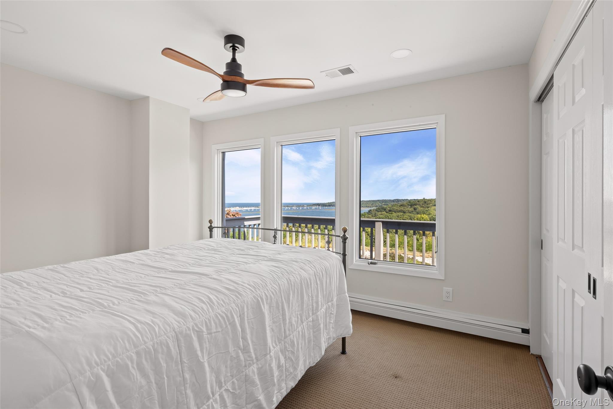 18 Watersedge Way, Port Jefferson, NY 11777