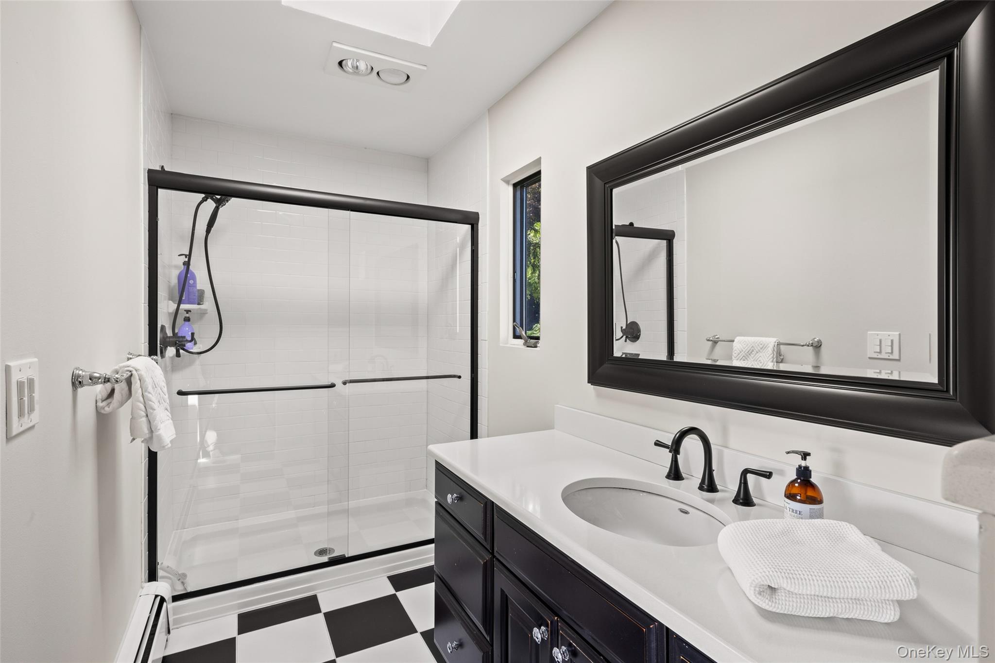 18 Watersedge Way, Port Jefferson, NY 11777