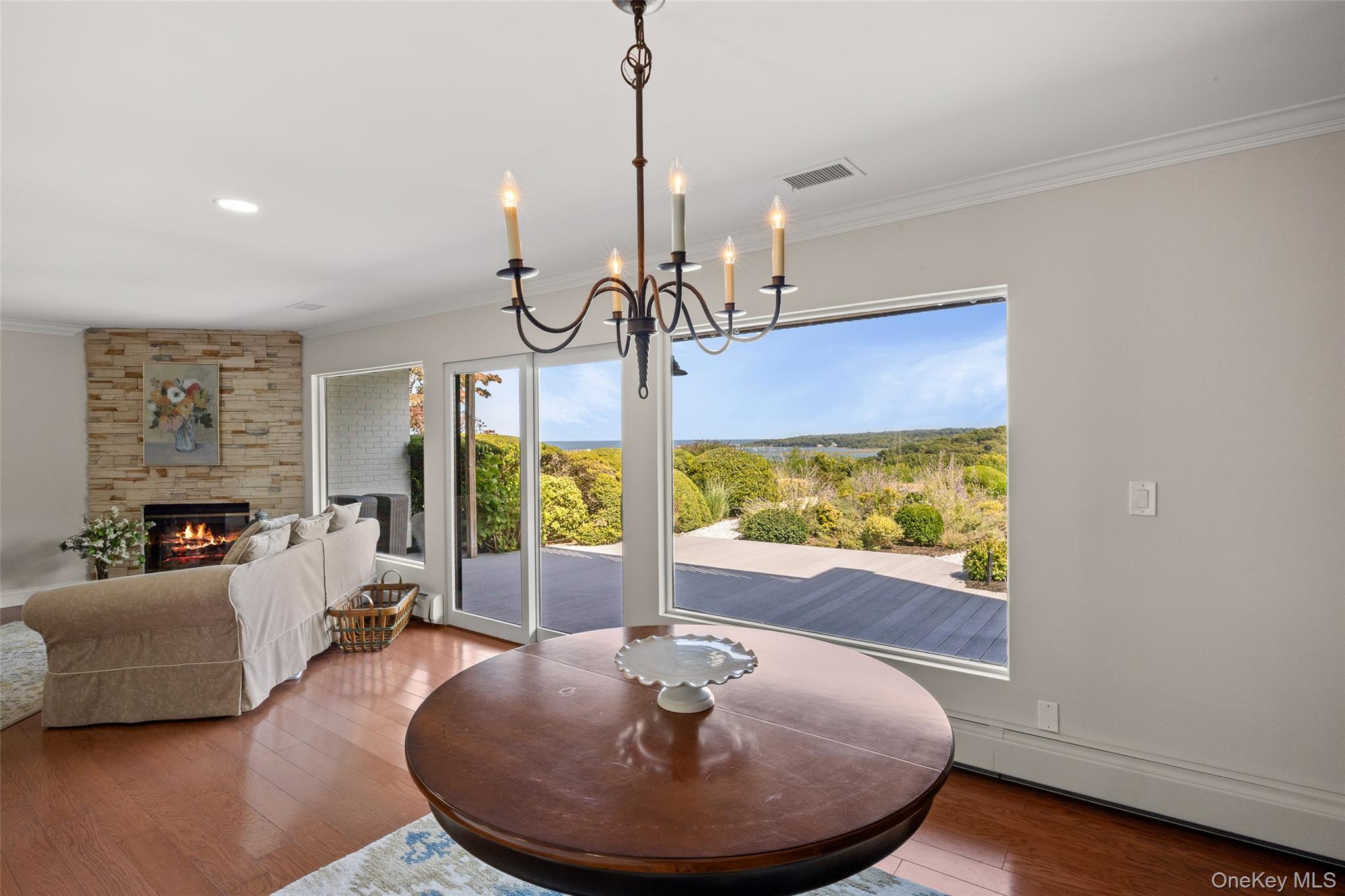 18 Watersedge Way, Port Jefferson, NY 11777