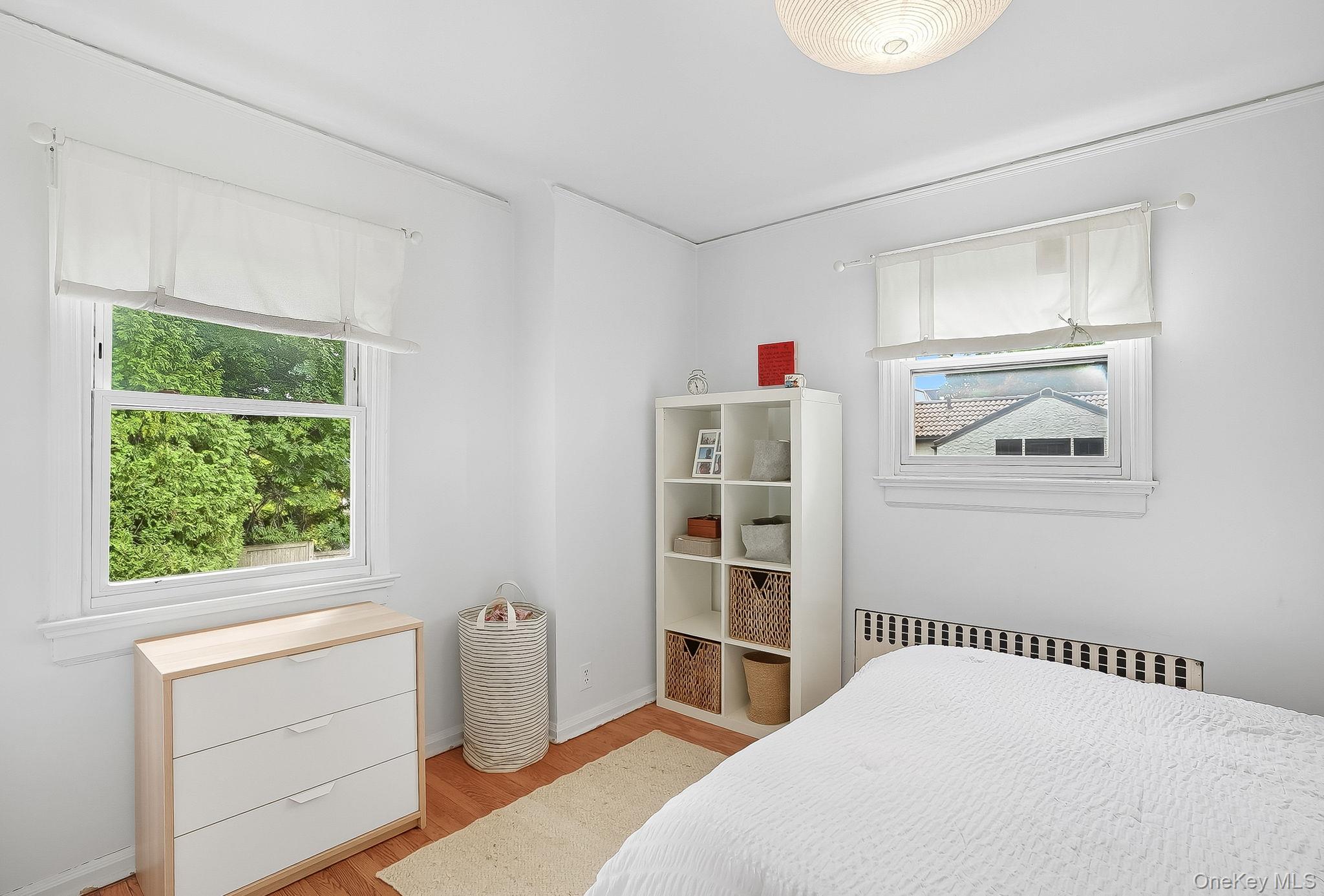 11 Virginia Place, Larchmont, NY 10538