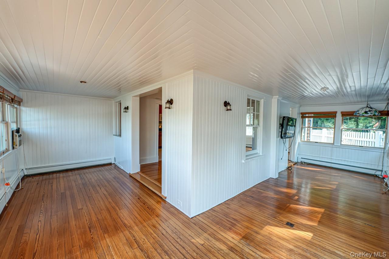 2 Bayview Terrace, Northport, NY 11768