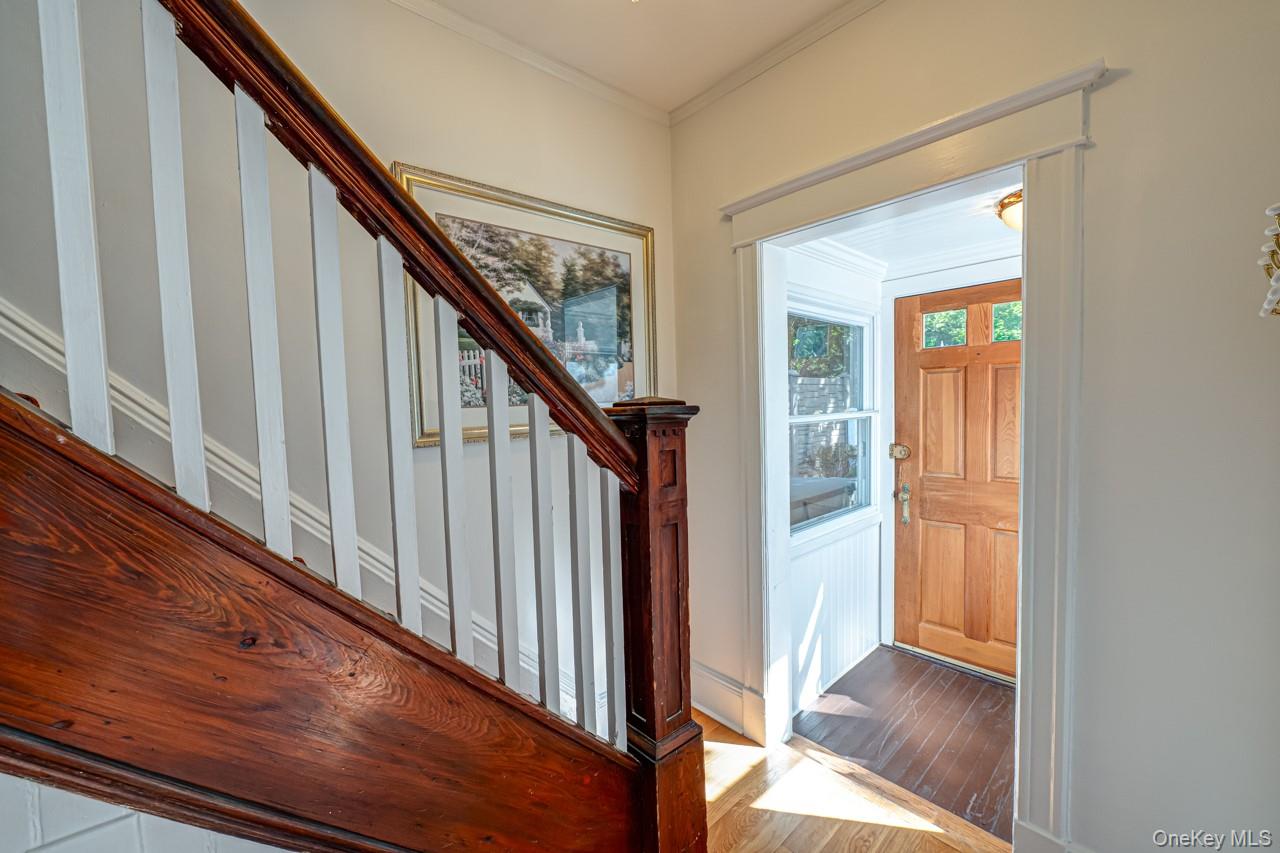 2 Bayview Terrace, Northport, NY 11768