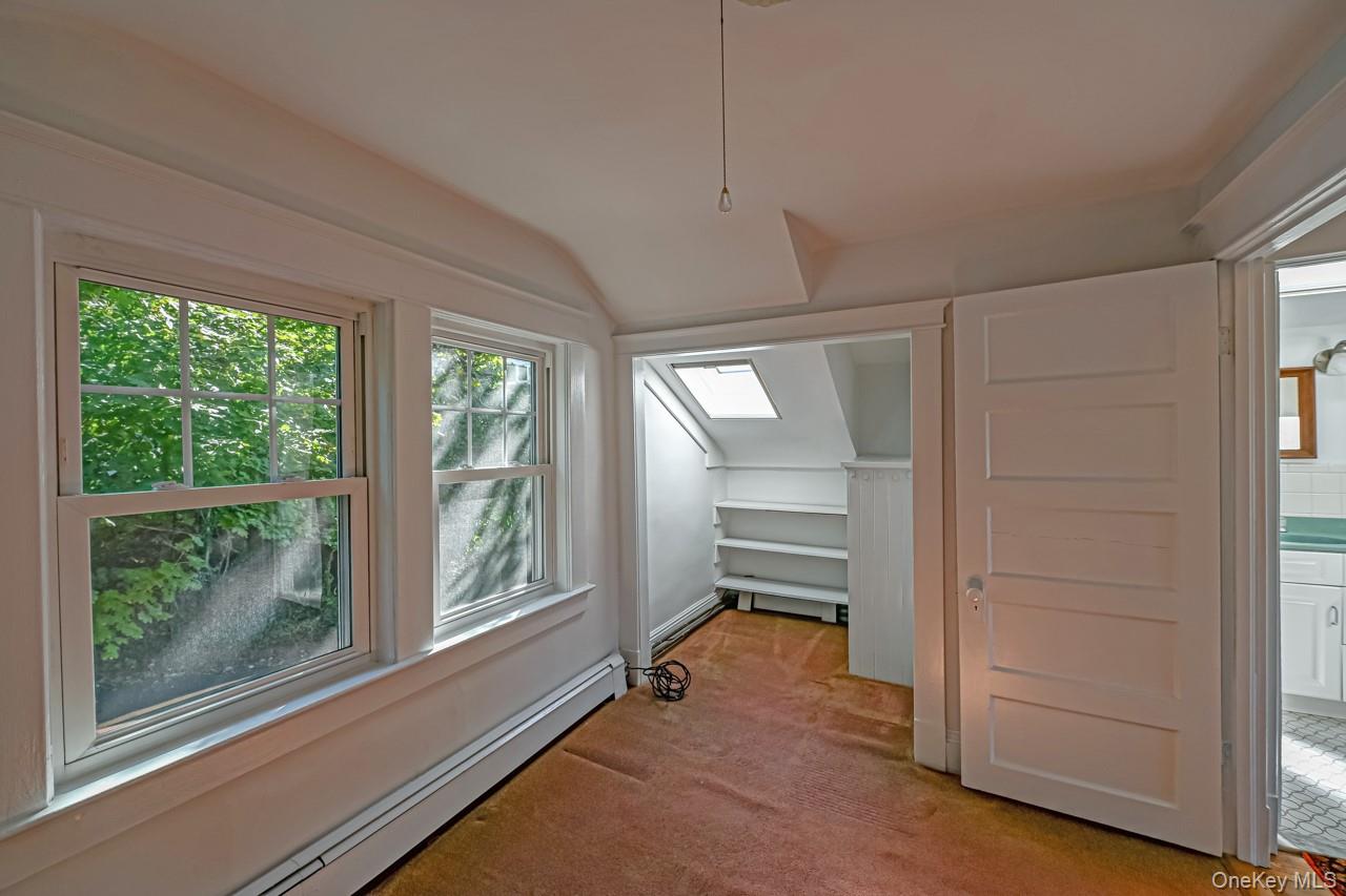 2 Bayview Terrace, Northport, NY 11768