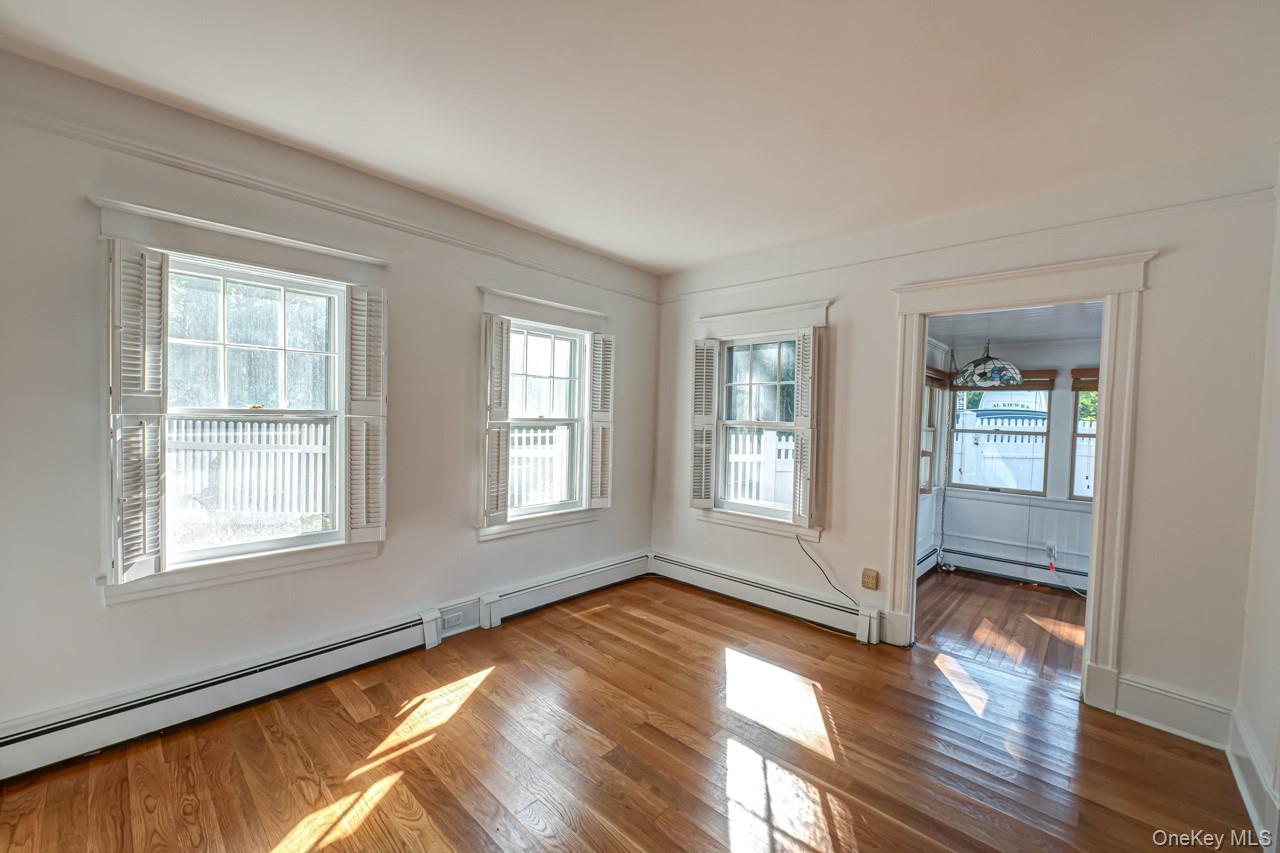 2 Bayview Terrace, Northport, NY 11768