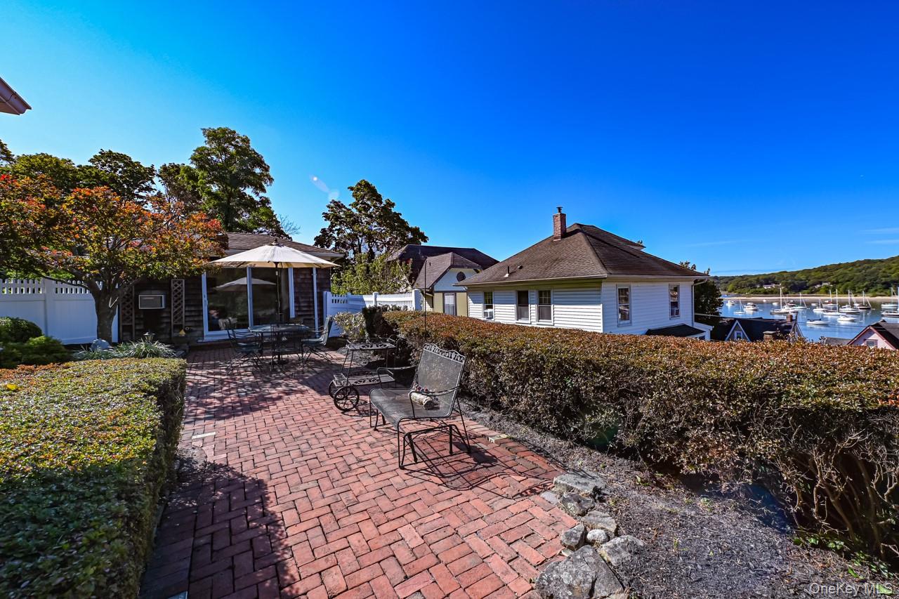 2 Bayview Terrace, Northport, NY 11768