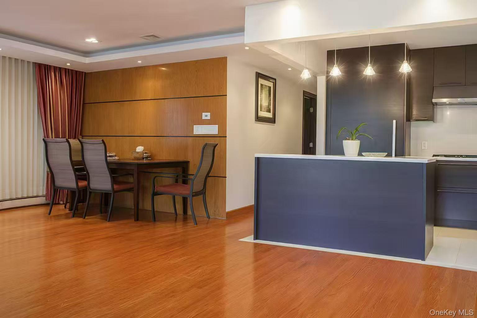 213-58 35 ave, Bayside, NY 11361