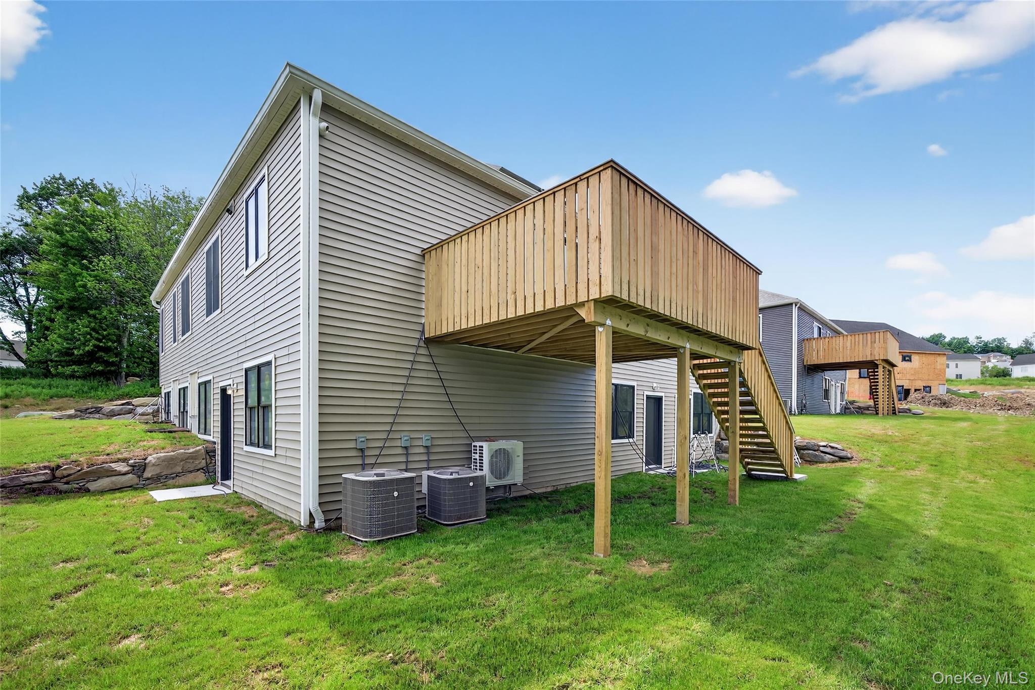 37 Southfield Falls, Monroe, NY 10950