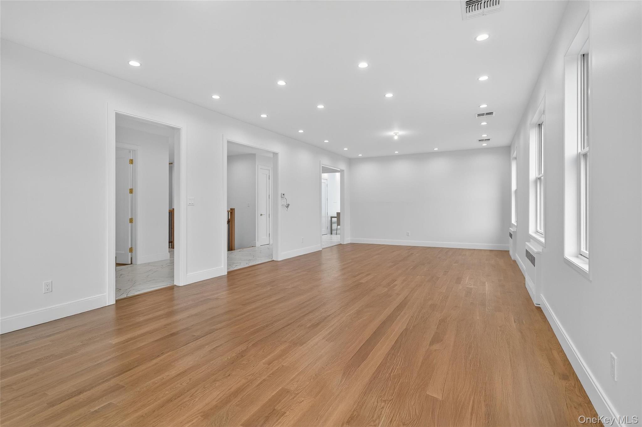 37 Southfield Falls, Monroe, NY 10950