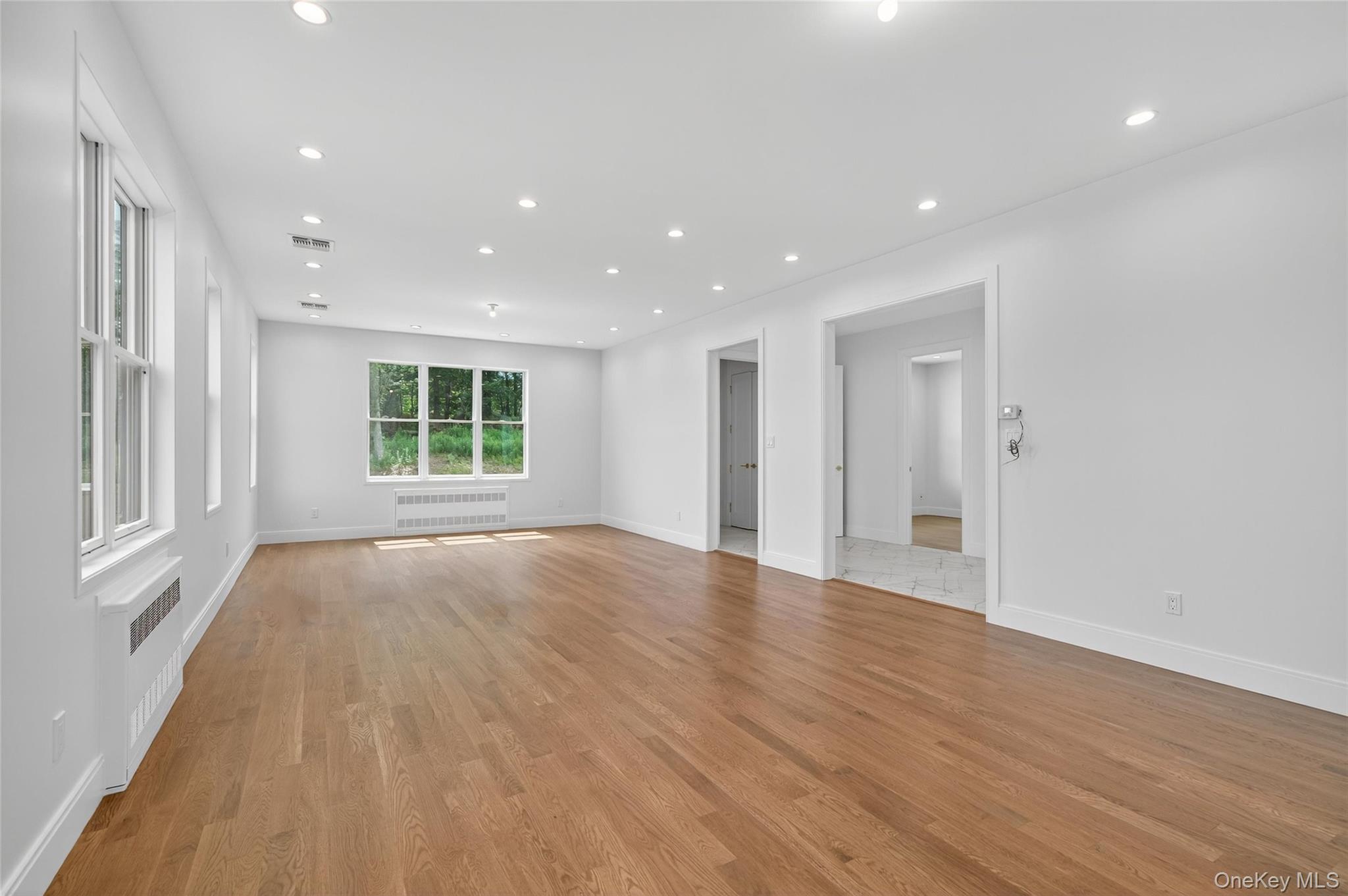 37 Southfield Falls, Monroe, NY 10950