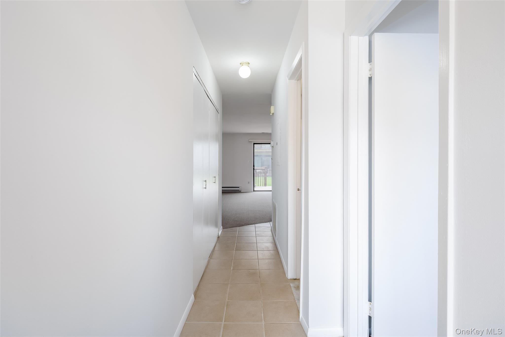 100 Daly Boulevard # 411, Oceanside, NY 11572