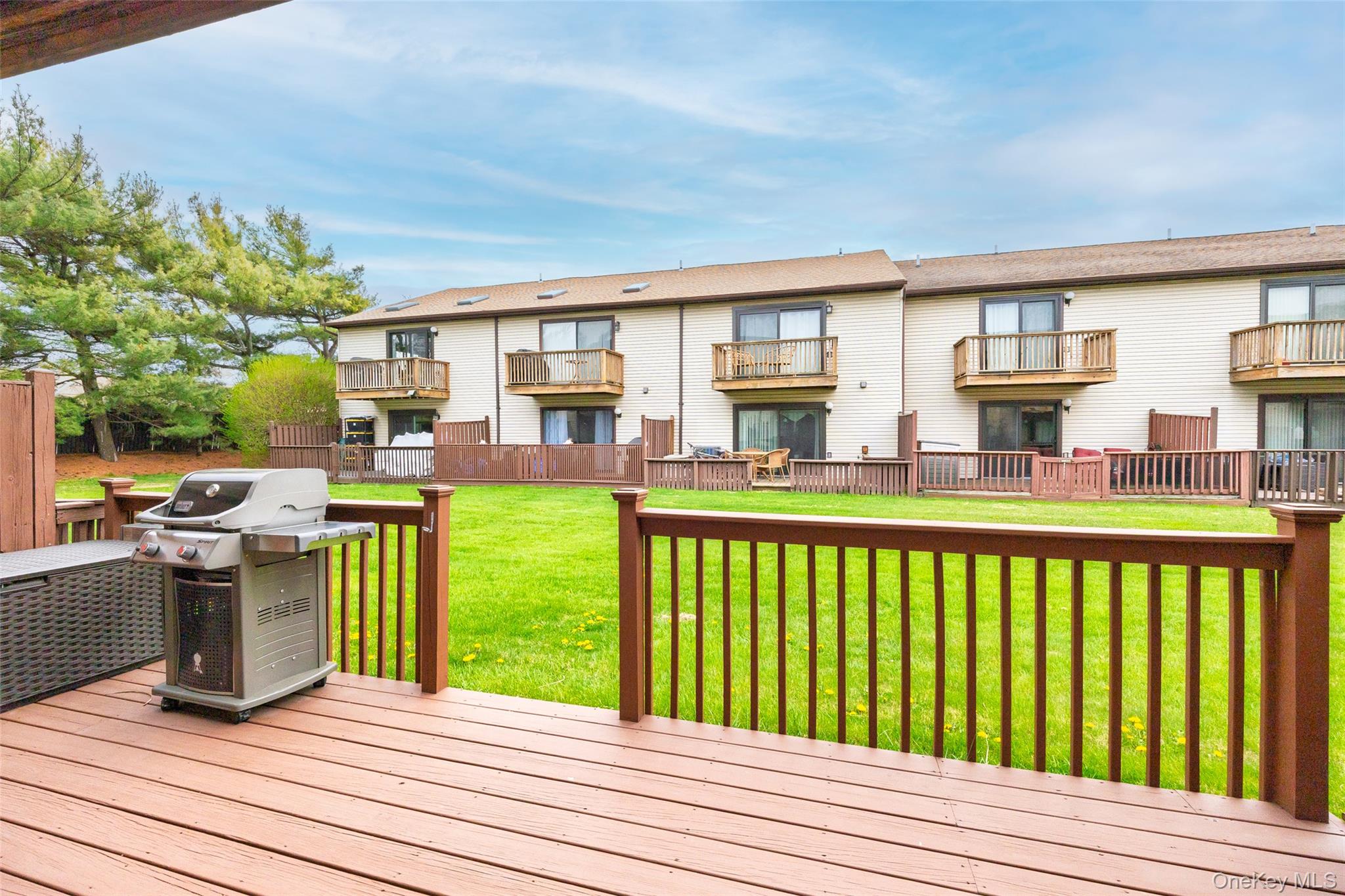 100 Daly Boulevard # 411, Oceanside, NY 11572