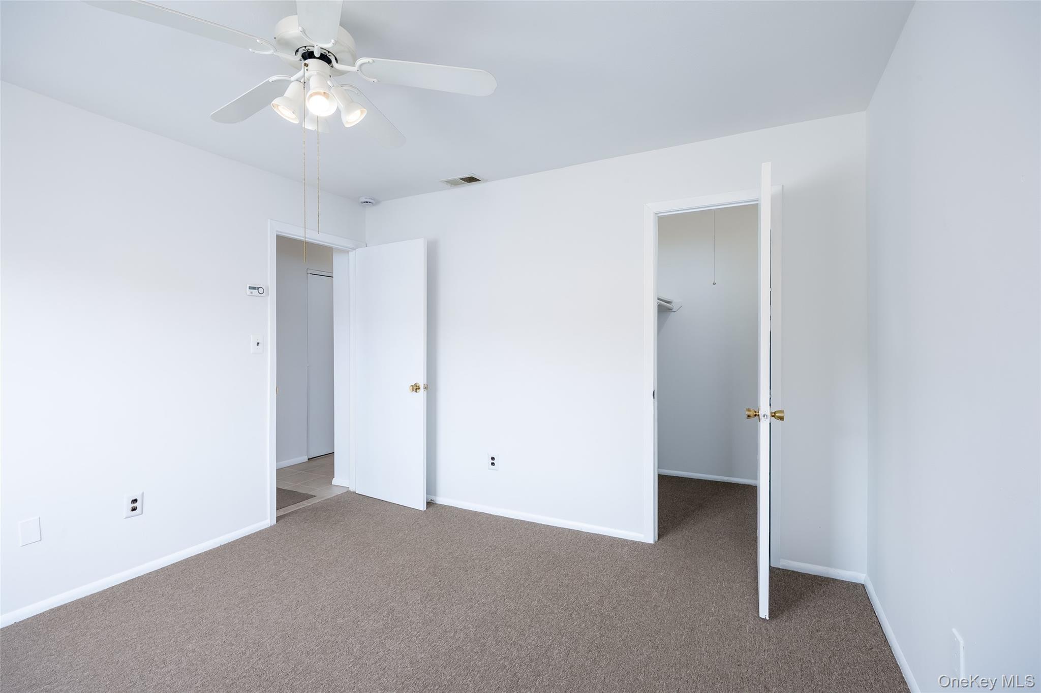 100 Daly Boulevard # 411, Oceanside, NY 11572