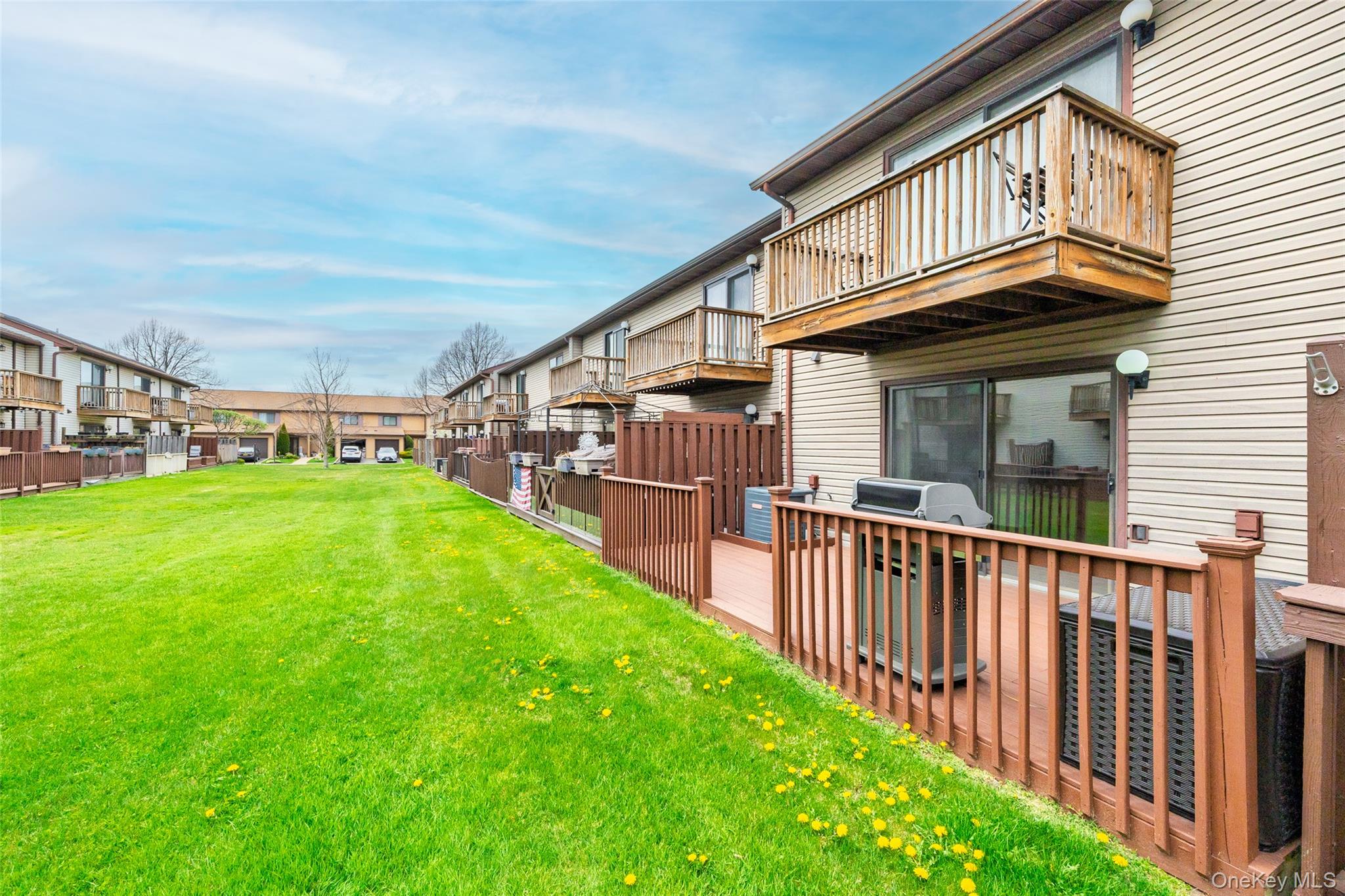 100 Daly Boulevard # 411, Oceanside, NY 11572