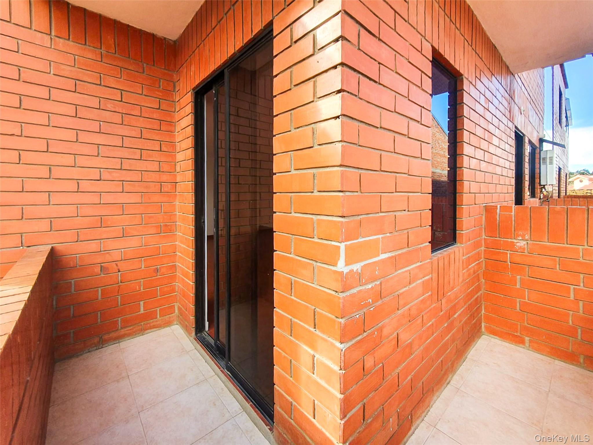 Pa. Milchichig 172/L:9 Cuenca, Ecuador, Call Listing Agent 010209