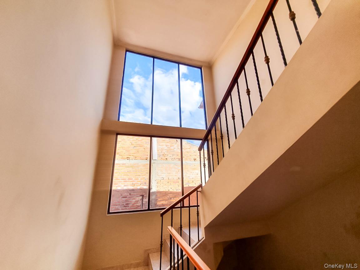 Pa. Milchichig 172/L:9 Cuenca, Ecuador, Call Listing Agent 010209