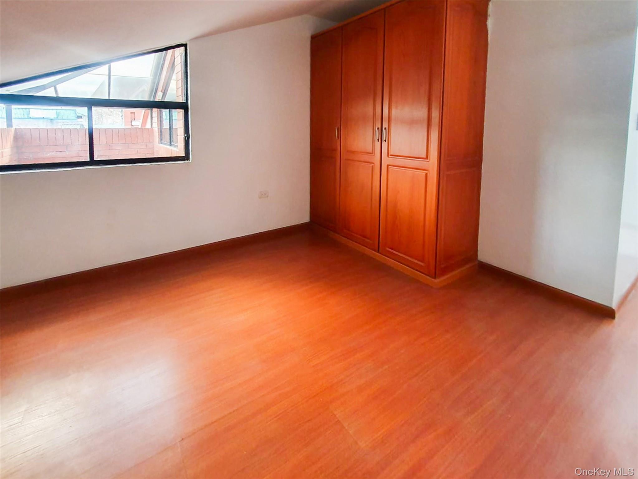 Pa. Milchichig 172/L:9 Cuenca, Ecuador, Call Listing Agent 010209