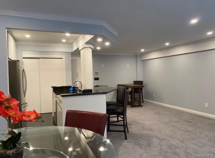 320 E Shore Road # C, Great Neck, NY 11023