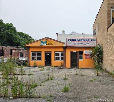 101-01 Jamaica Avenue, Richmond Hill, NY 11418