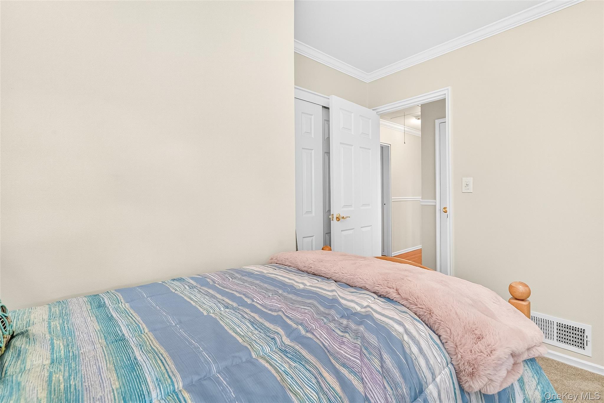 101 Keats Avenue, Hartsdale, NY 10530