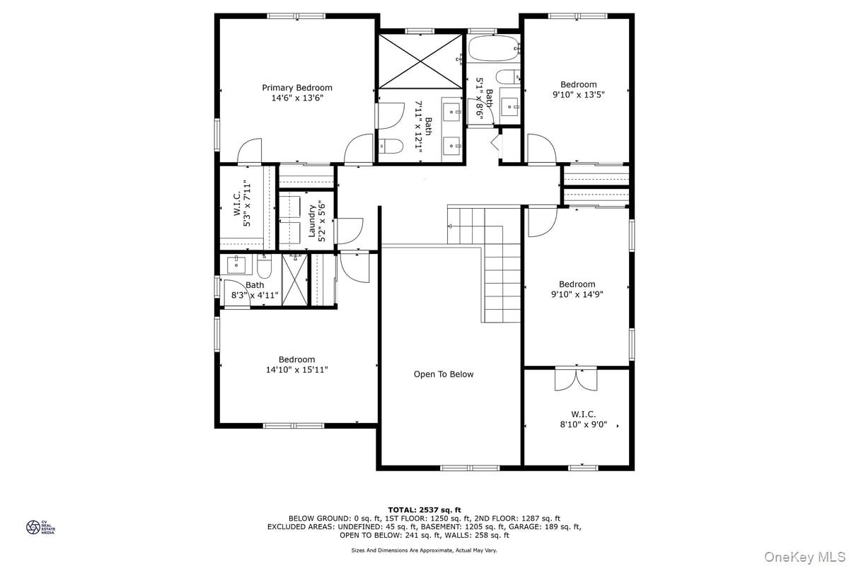 5 Relda Street, Plainview, NY 11803