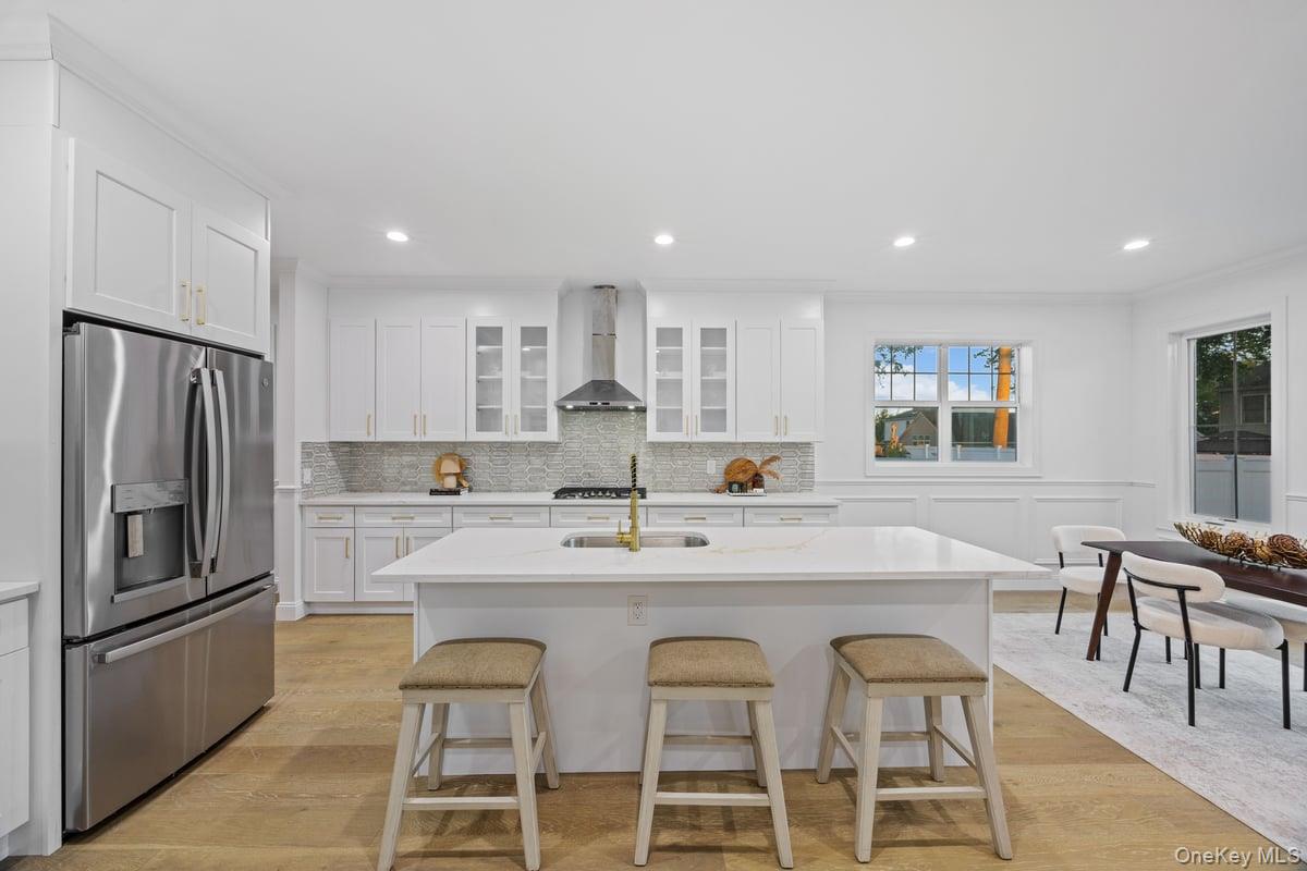 5 Relda Street, Plainview, NY 11803