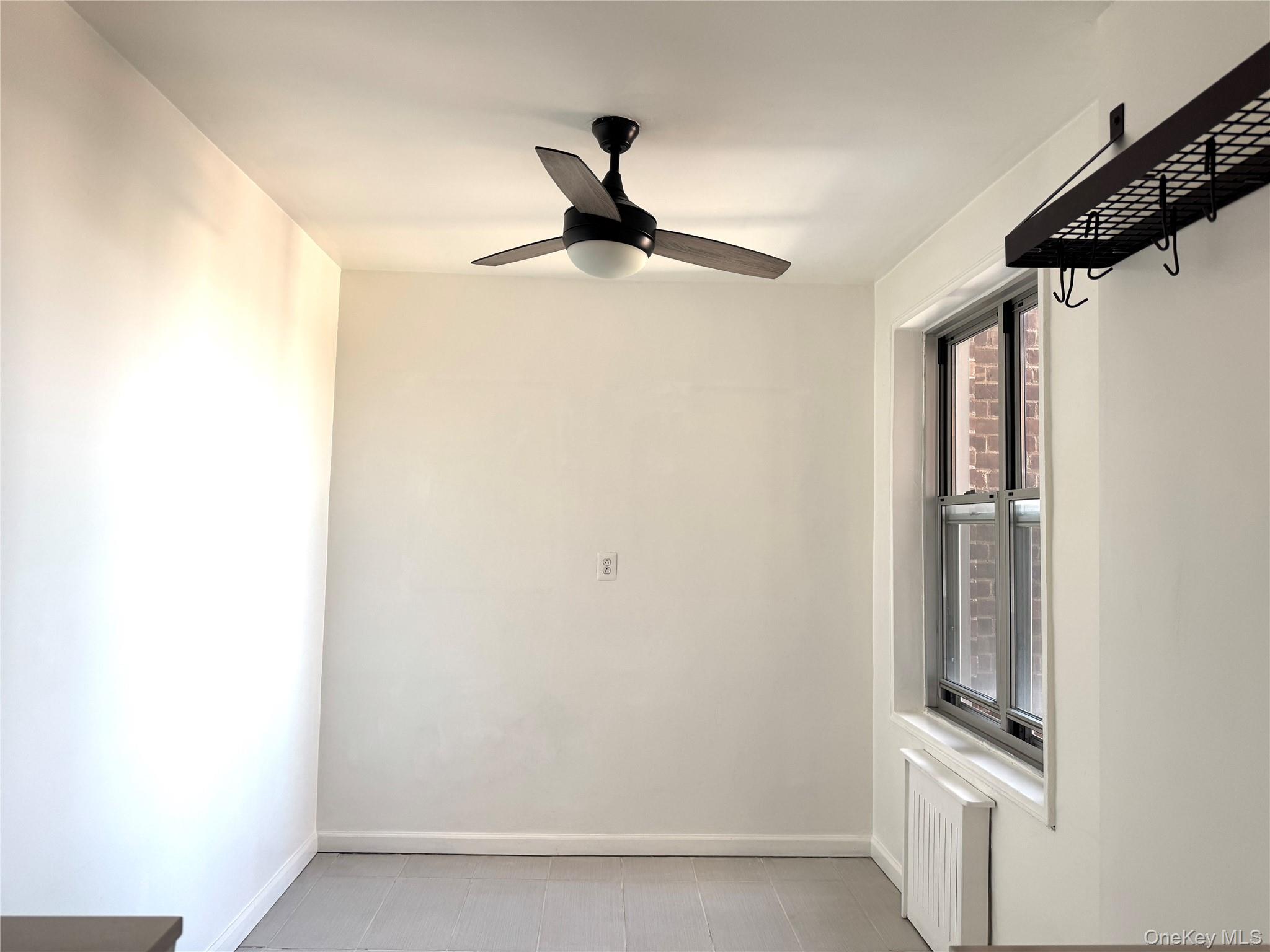 121-16 Ocean Promenade # 4L, Rockaway Park, NY 11694