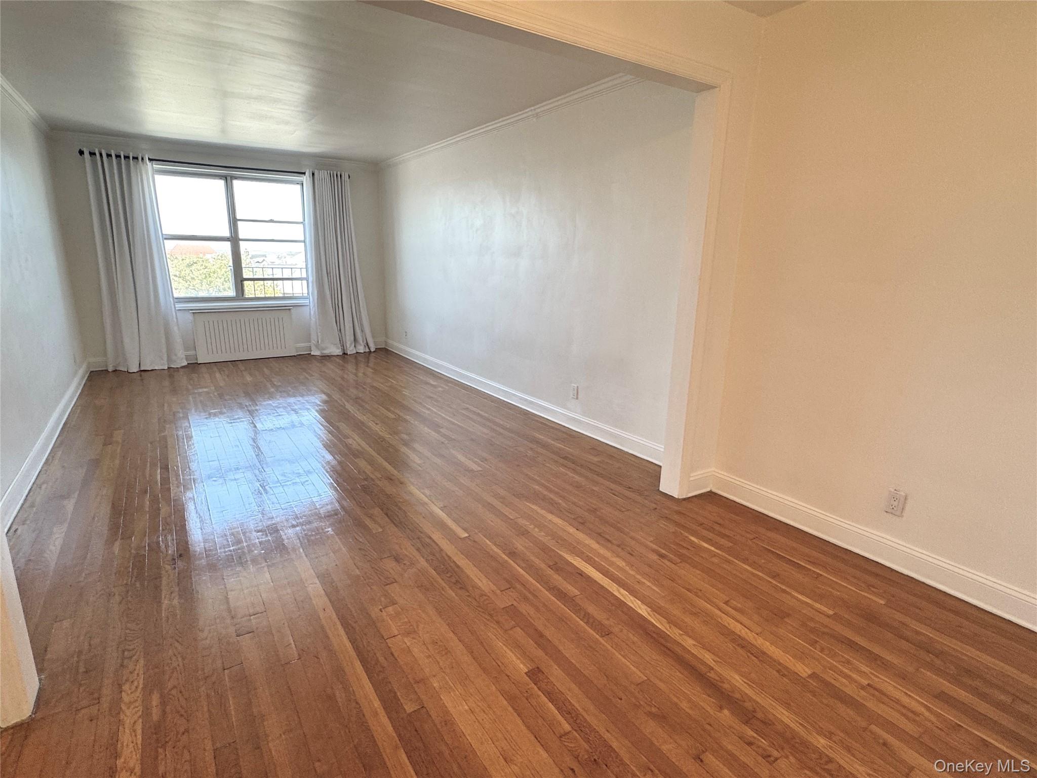 121-16 Ocean Promenade # 4L, Rockaway Park, NY 11694