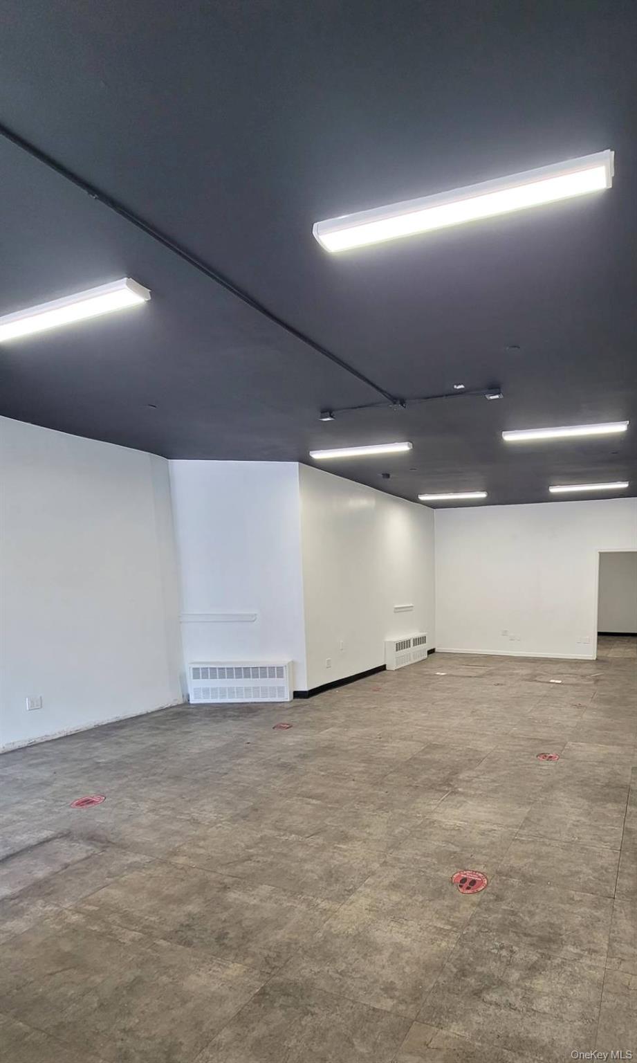 537 Claremont Parkway # Comm B, Bronx, NY 10457