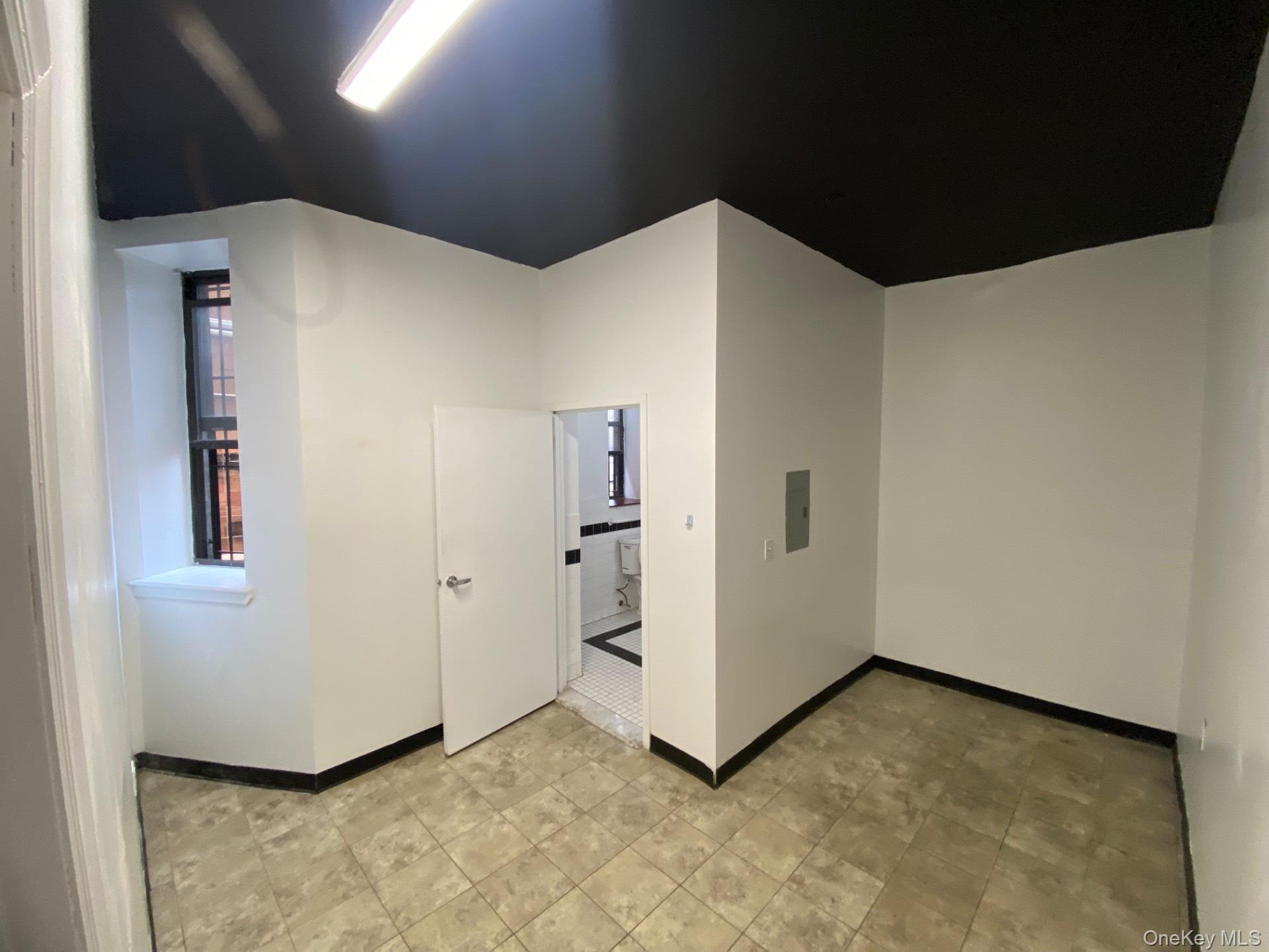 537 Claremont Parkway # Comm B, Bronx, NY 10457