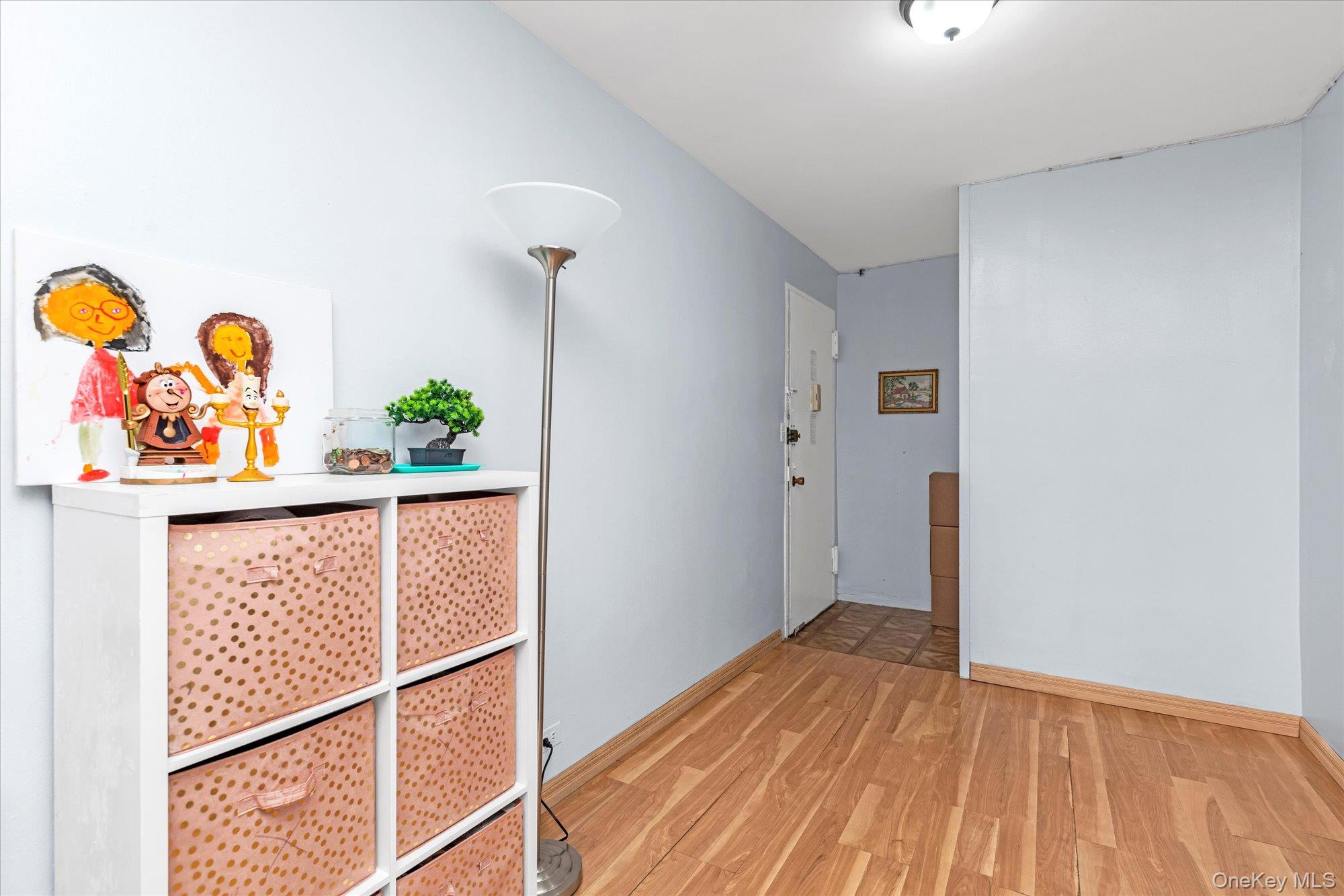 61-15 97 St # 4K, Flushing, NY 11374