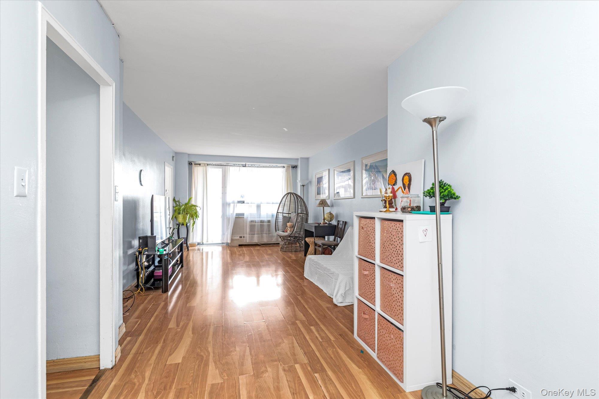 61-15 97 St # 4K, Flushing, NY 11374