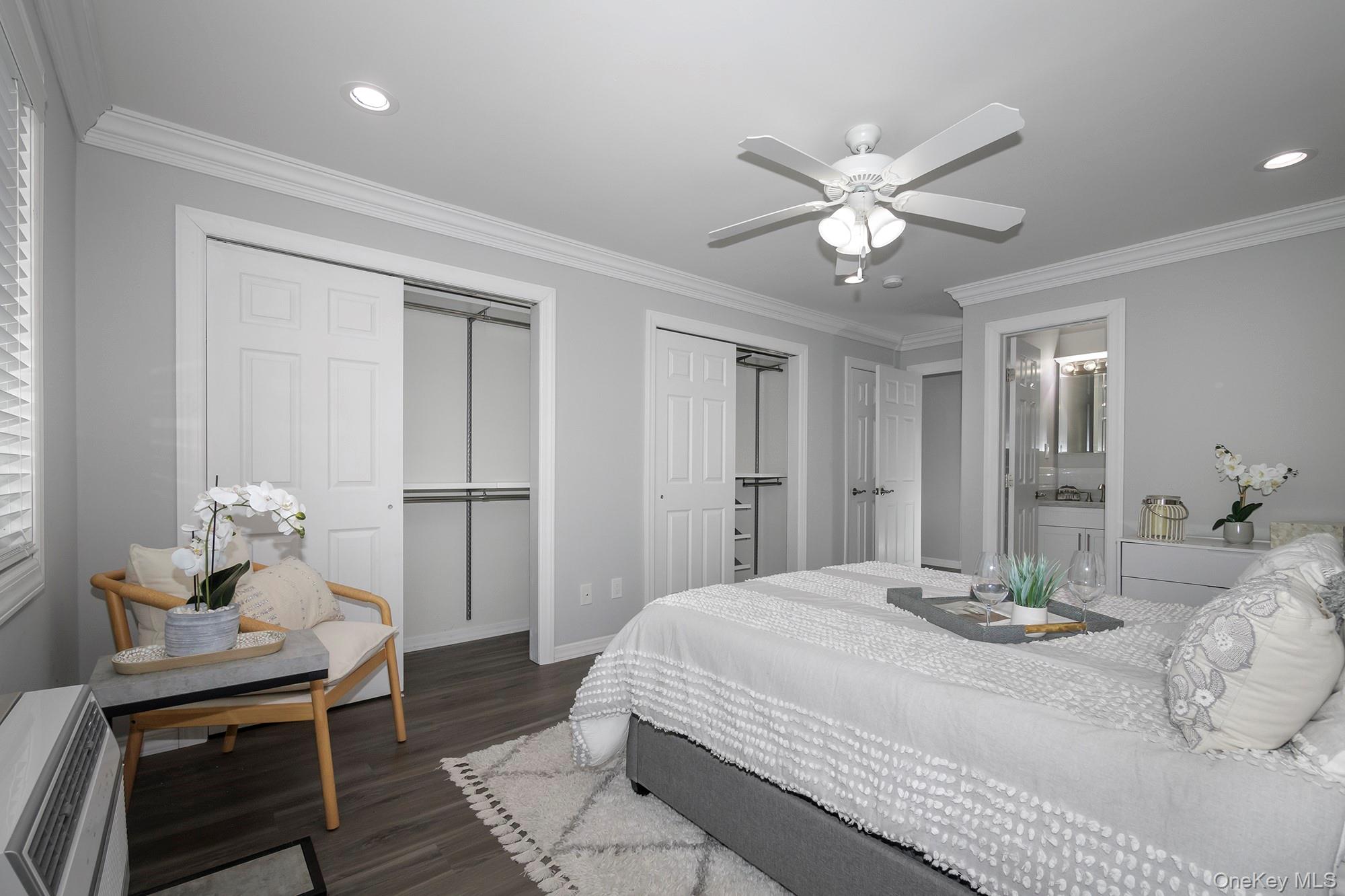 2 Victorian Court # 105, Holtsville, NY 11742