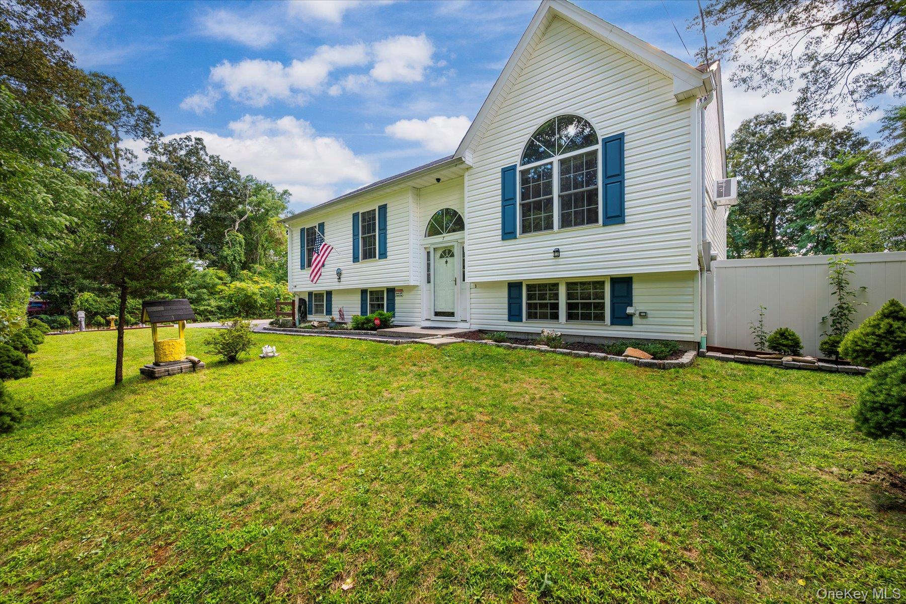 7 Bird Court, Mastic Beach, NY 11951