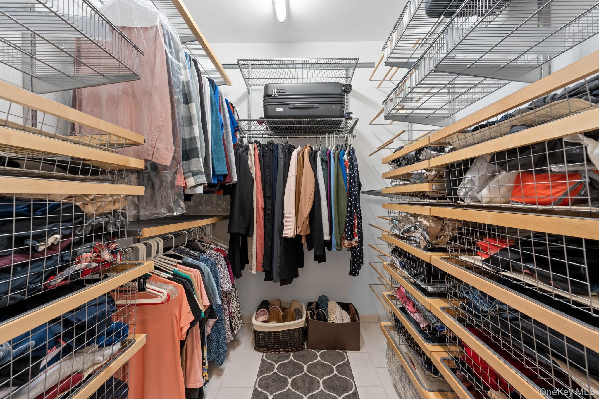 66-60 80th Street # #102, Middle Village, NY 11379