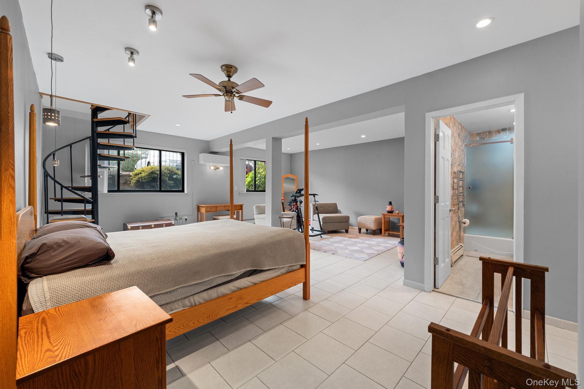 66-60 80th Street # #102, Middle Village, NY 11379