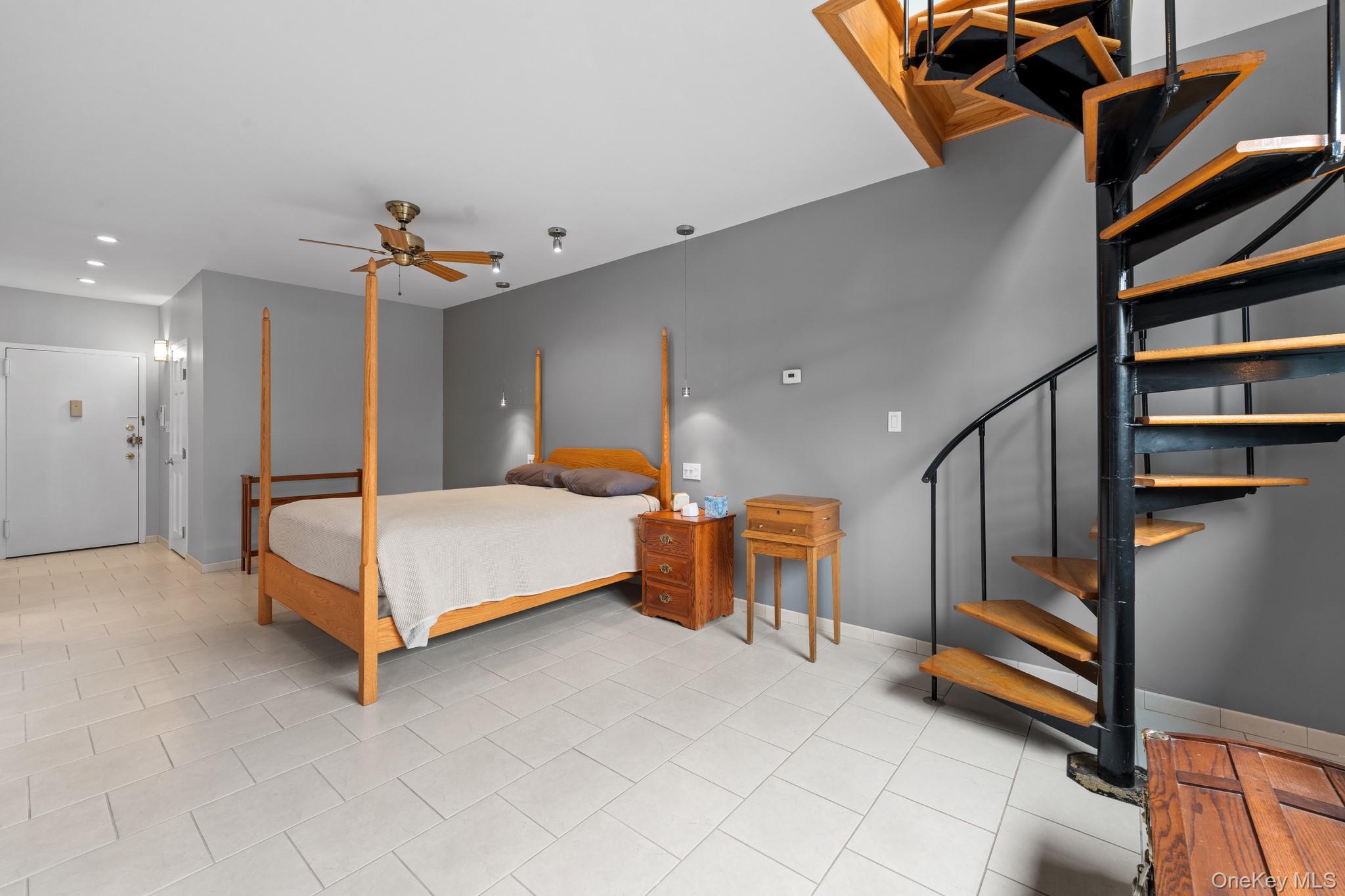 66-60 80th Street # #102, Middle Village, NY 11379